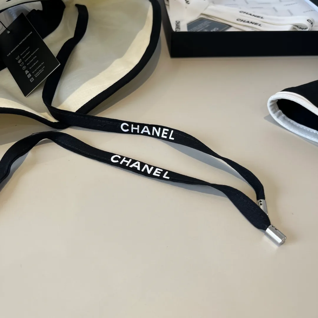 Головные Уборы Chanel 21000