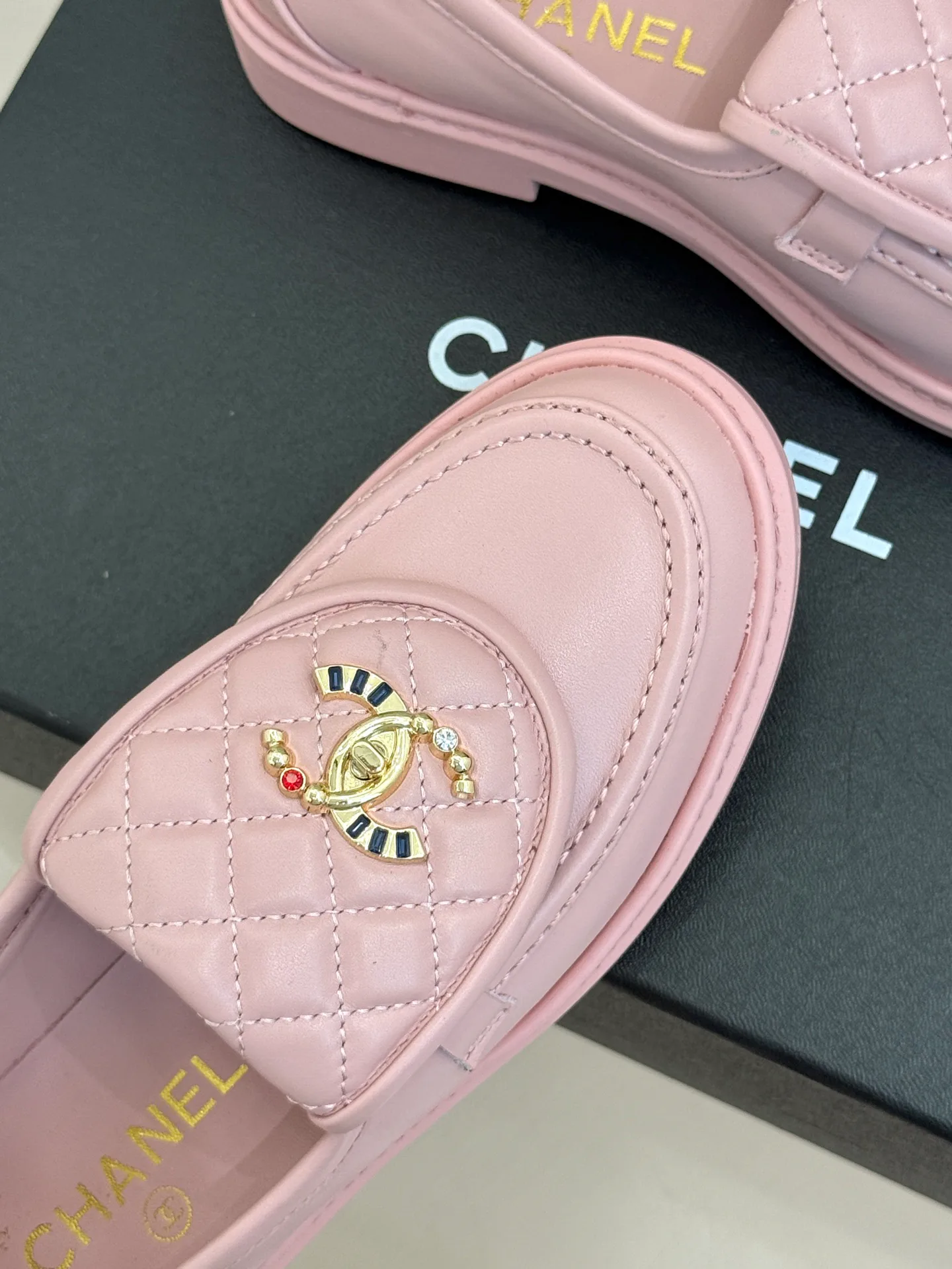 Лоферы И Мокасины Женские Chanel 17336063