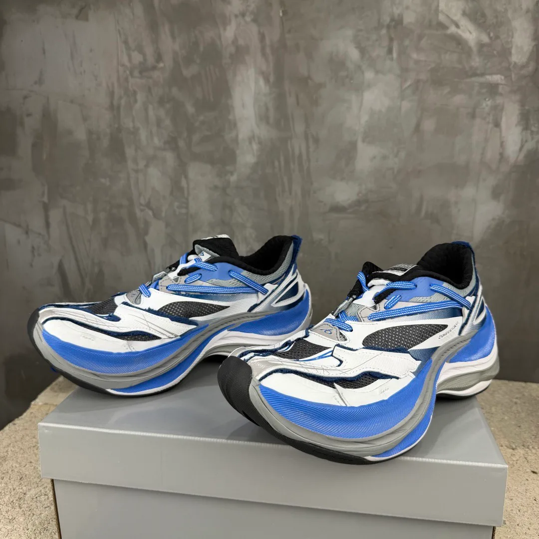 Кроссовки Женские Balenciaga 17787125