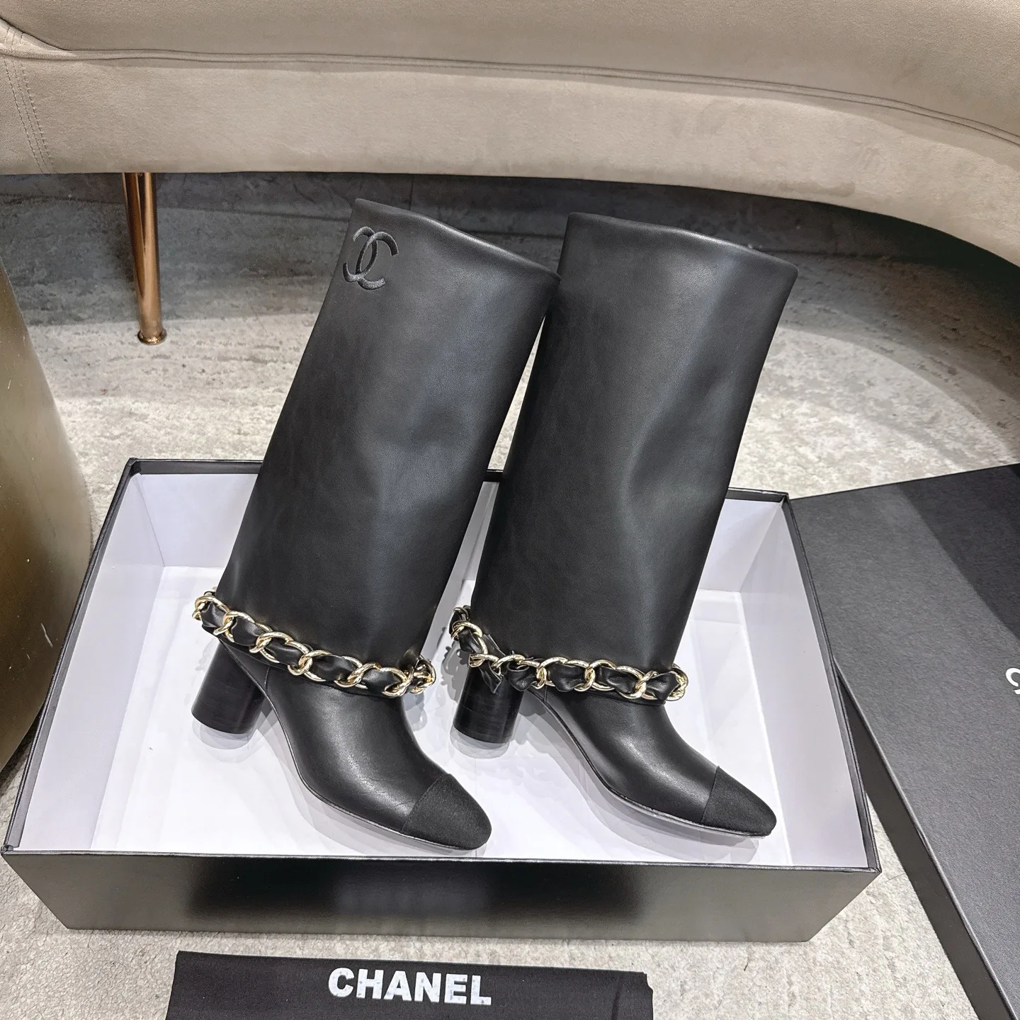Сапоги Женские Chanel 18154573