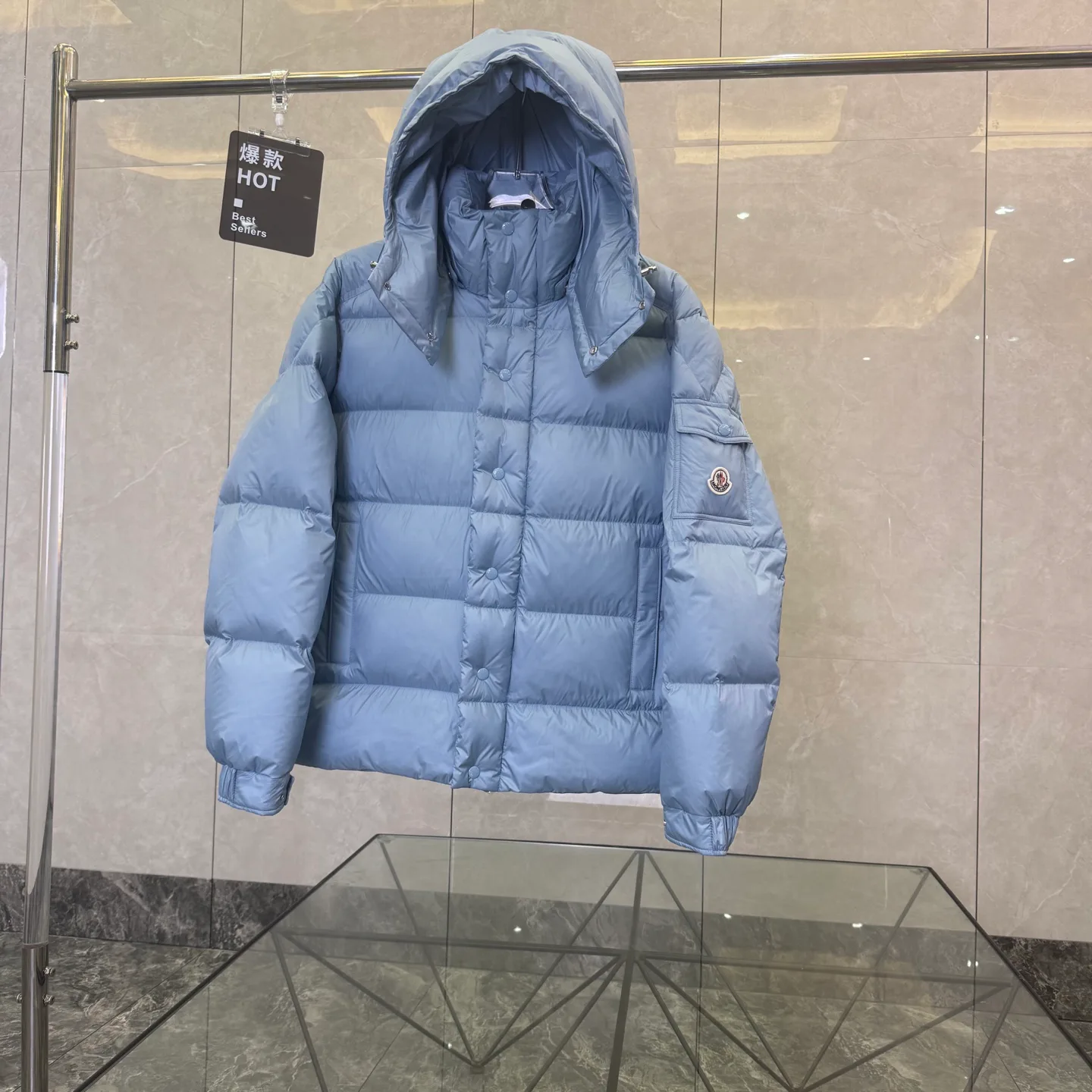 Куртки И Пуховики Женские Moncler 17949528