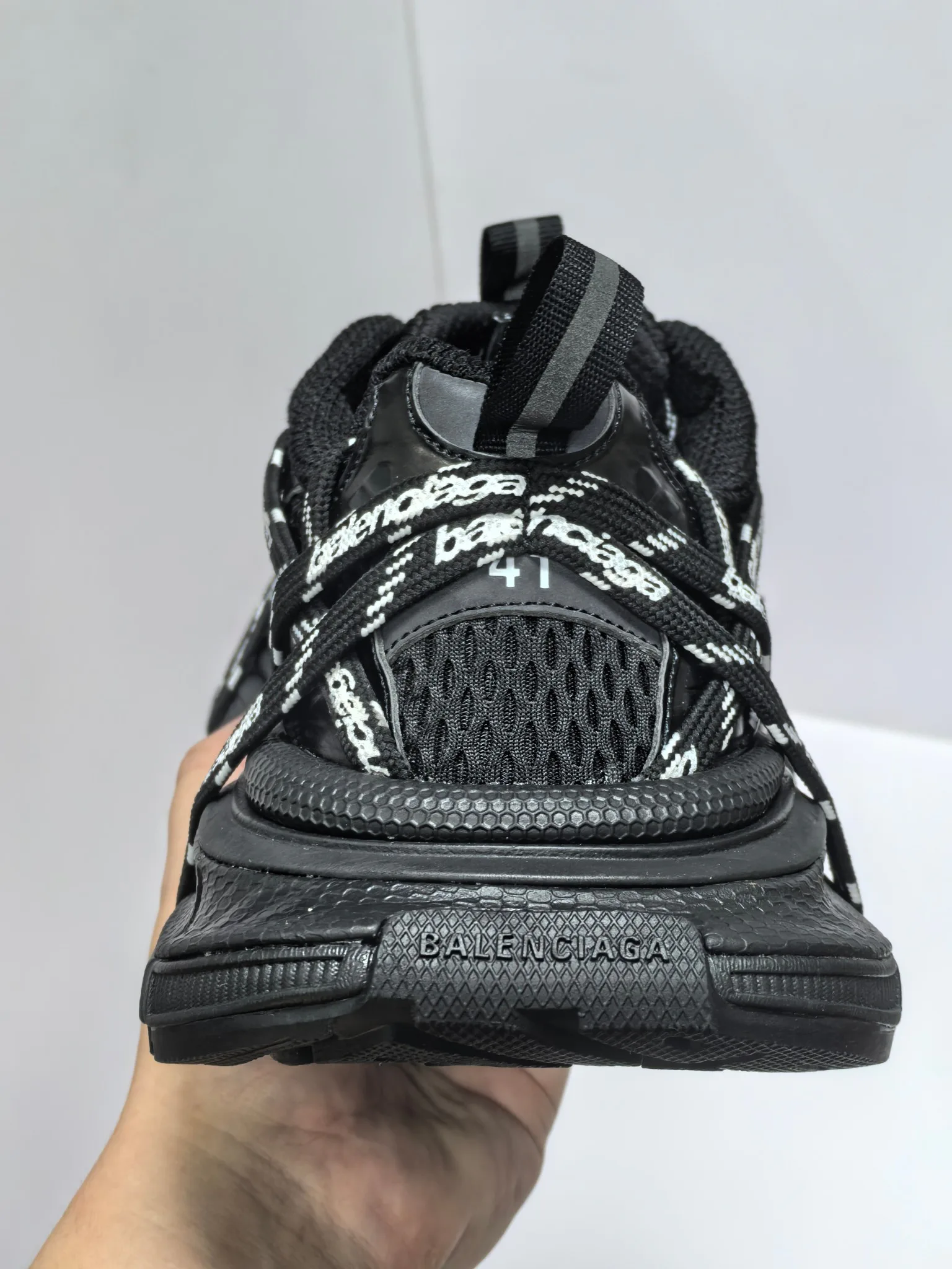 Кроссовки Женские Balenciaga 9684227