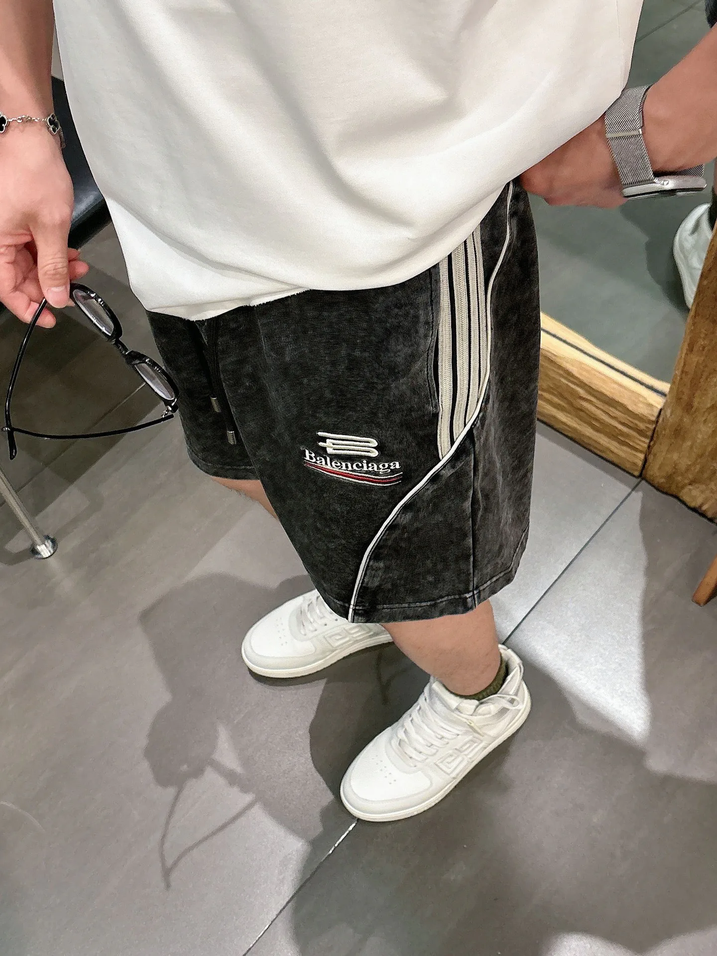 Шорты Мужские Balenciaga 14580120