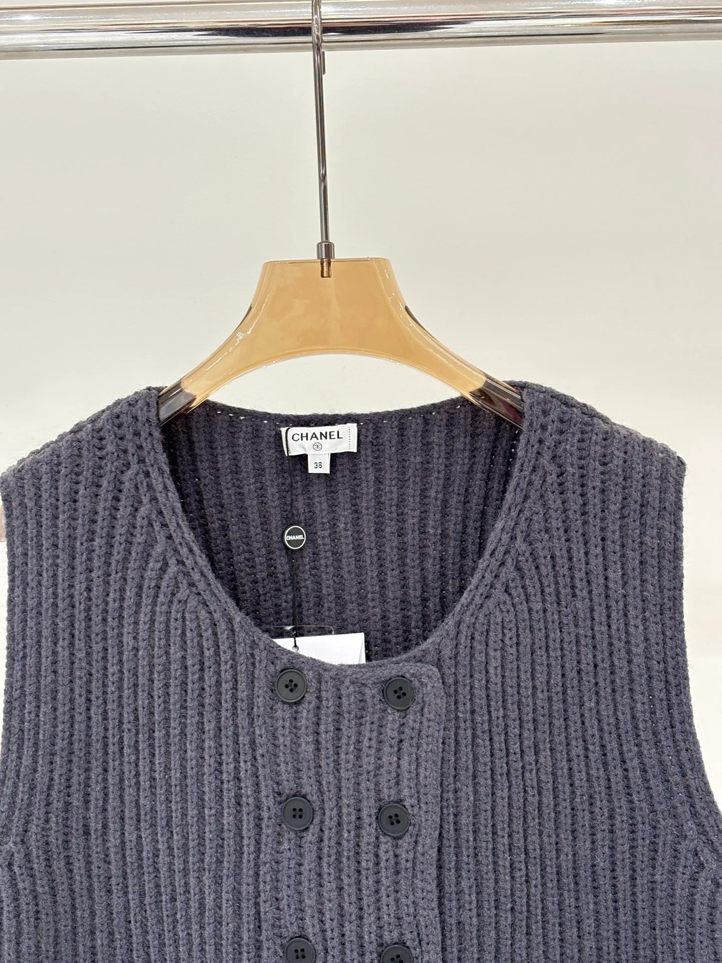 Жилеты Женские Chanel 5050270