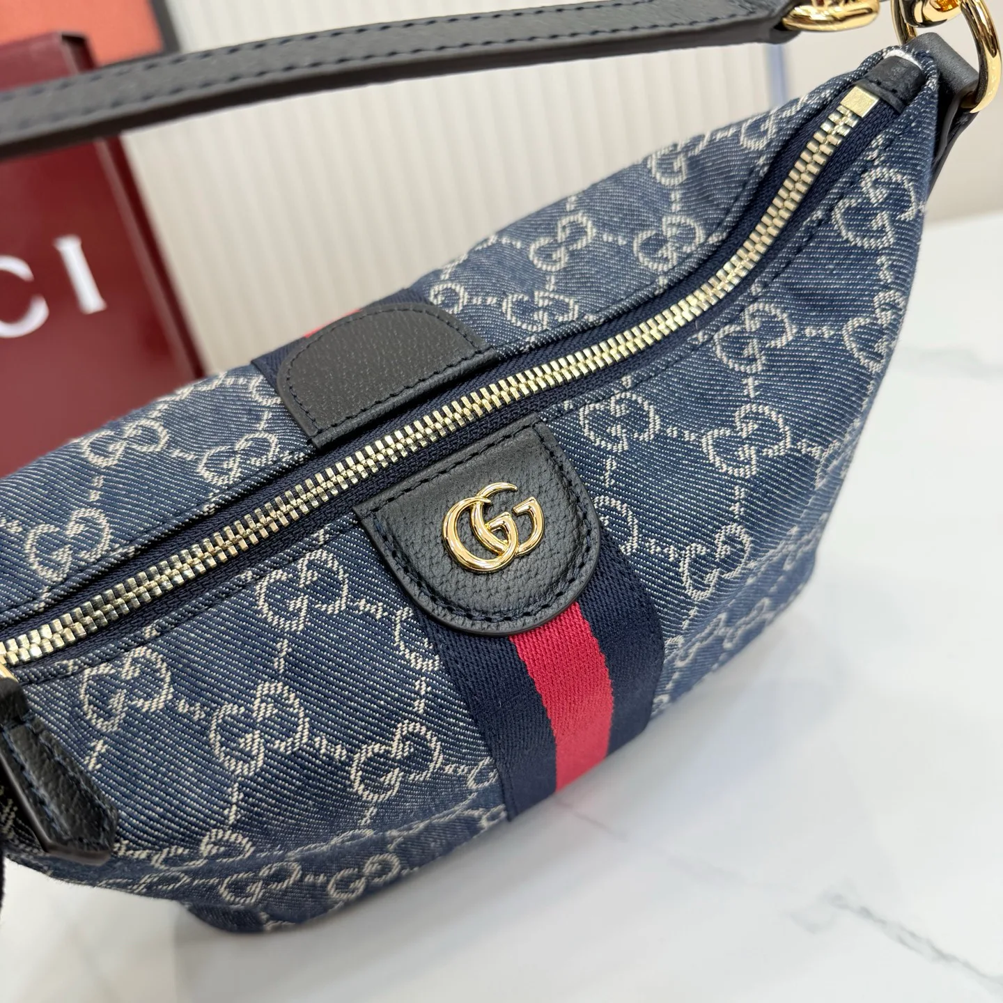 Классические Сумки Женские Gucci 11488245