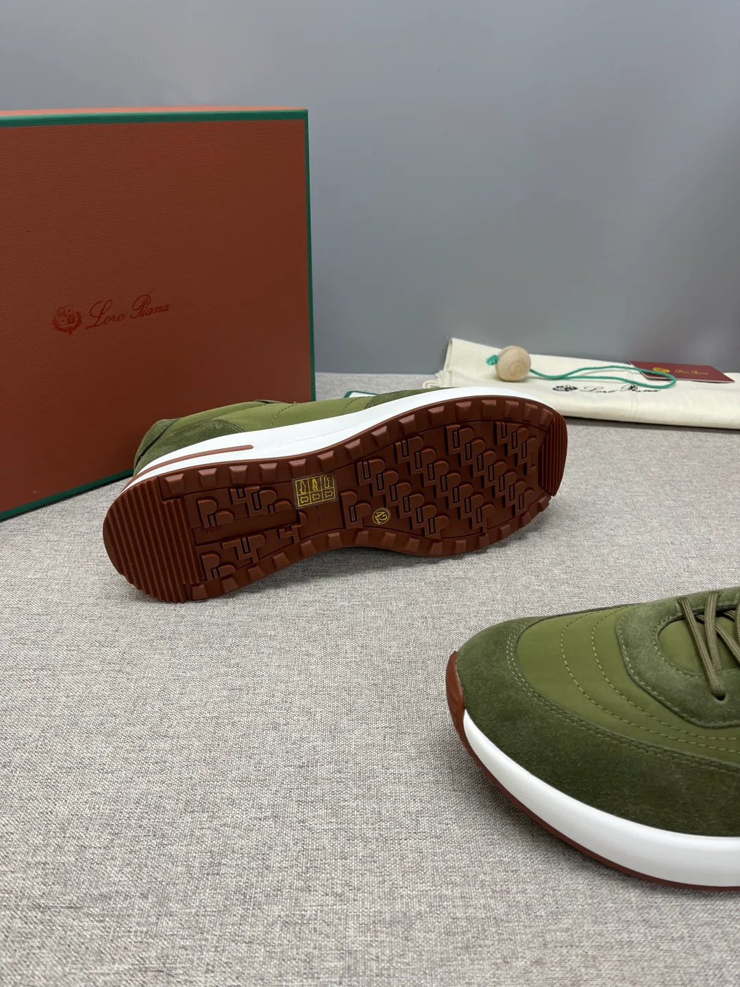 Кроссовки Мужские Loro Piana 1319142