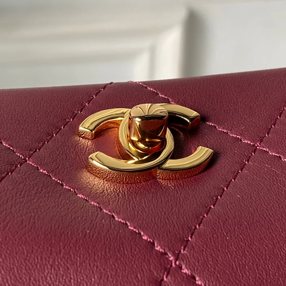 Классические Сумки Женские Chanel 18000291
