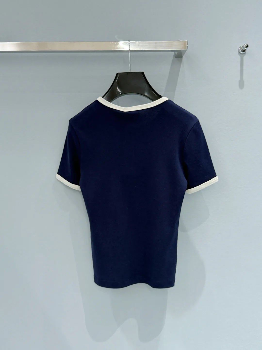 Футболки Женские Saint Laurent 11670679