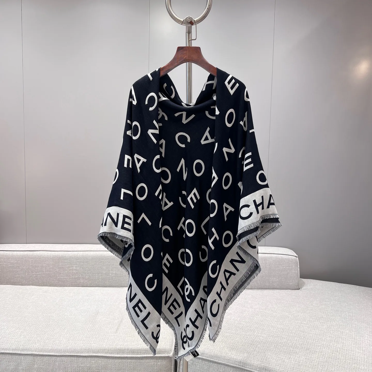 Шарфы Chanel 240035