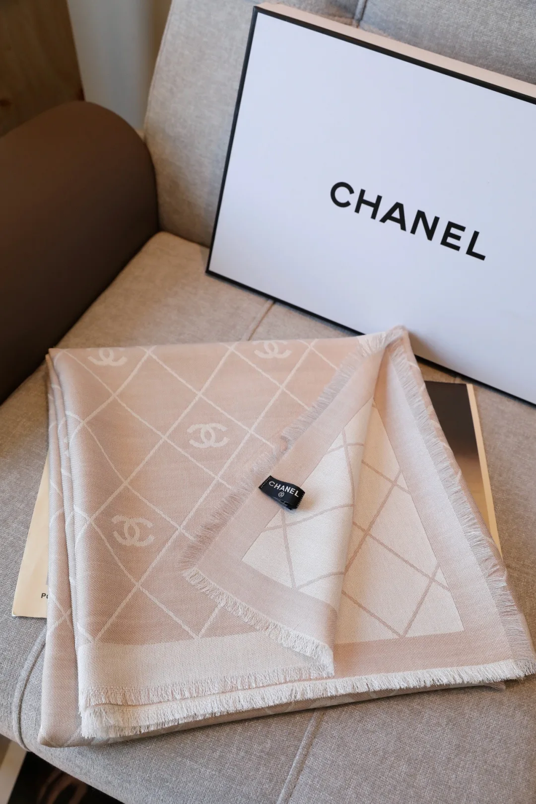 Шарфы Chanel 11852759