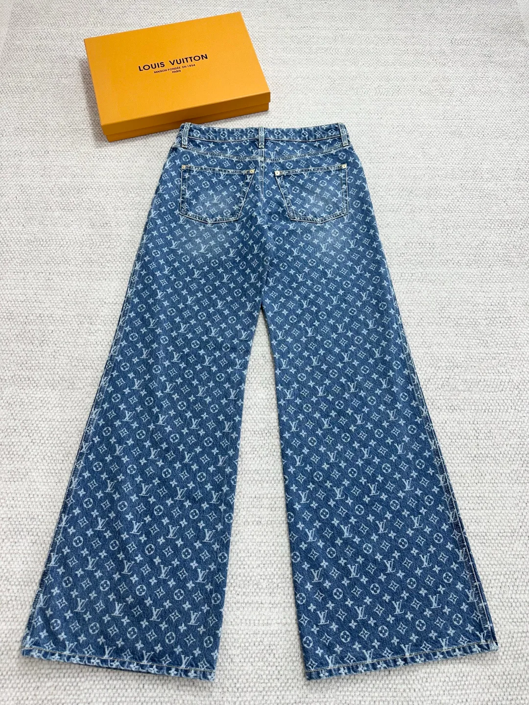 Джинсы Женские Louis Vuitton 4627540