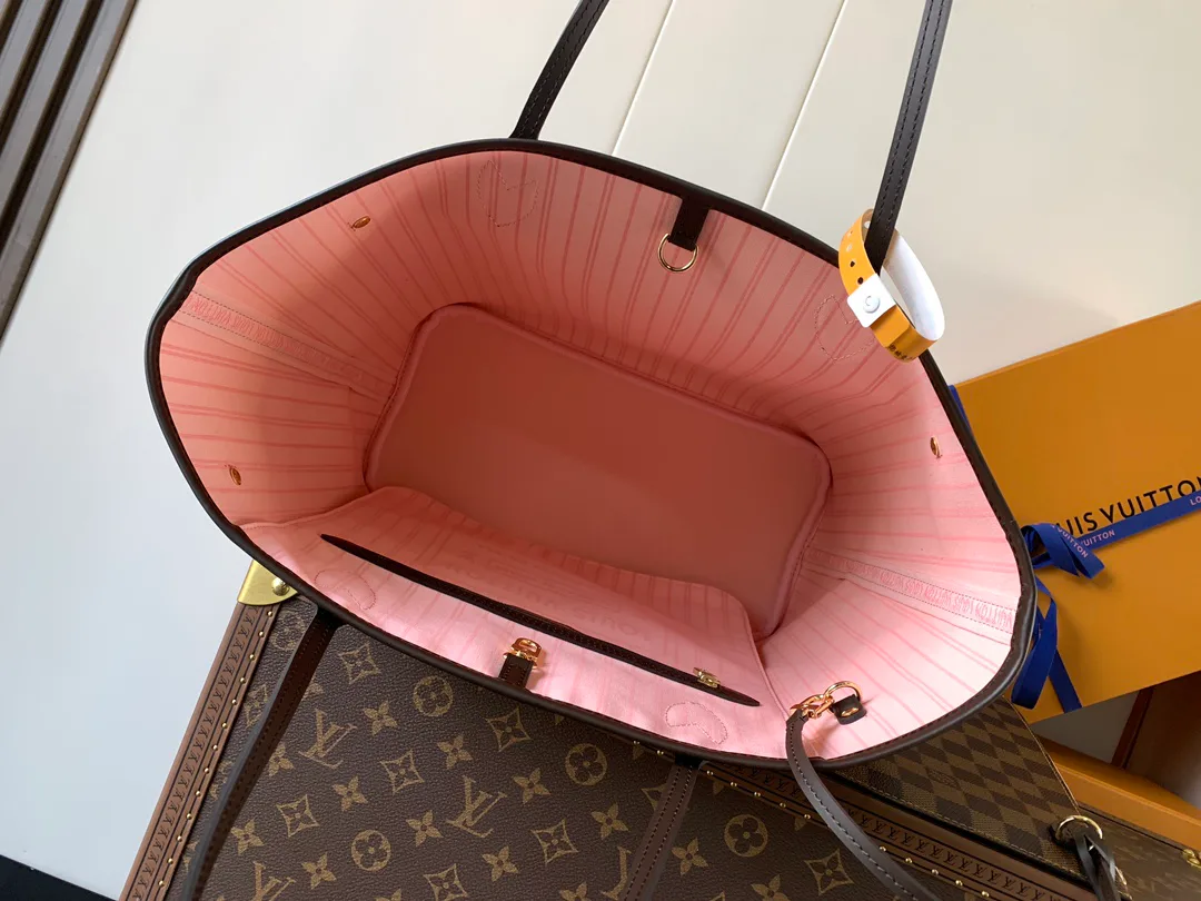 Классические Сумки Женские Louis Vuitton 11704155