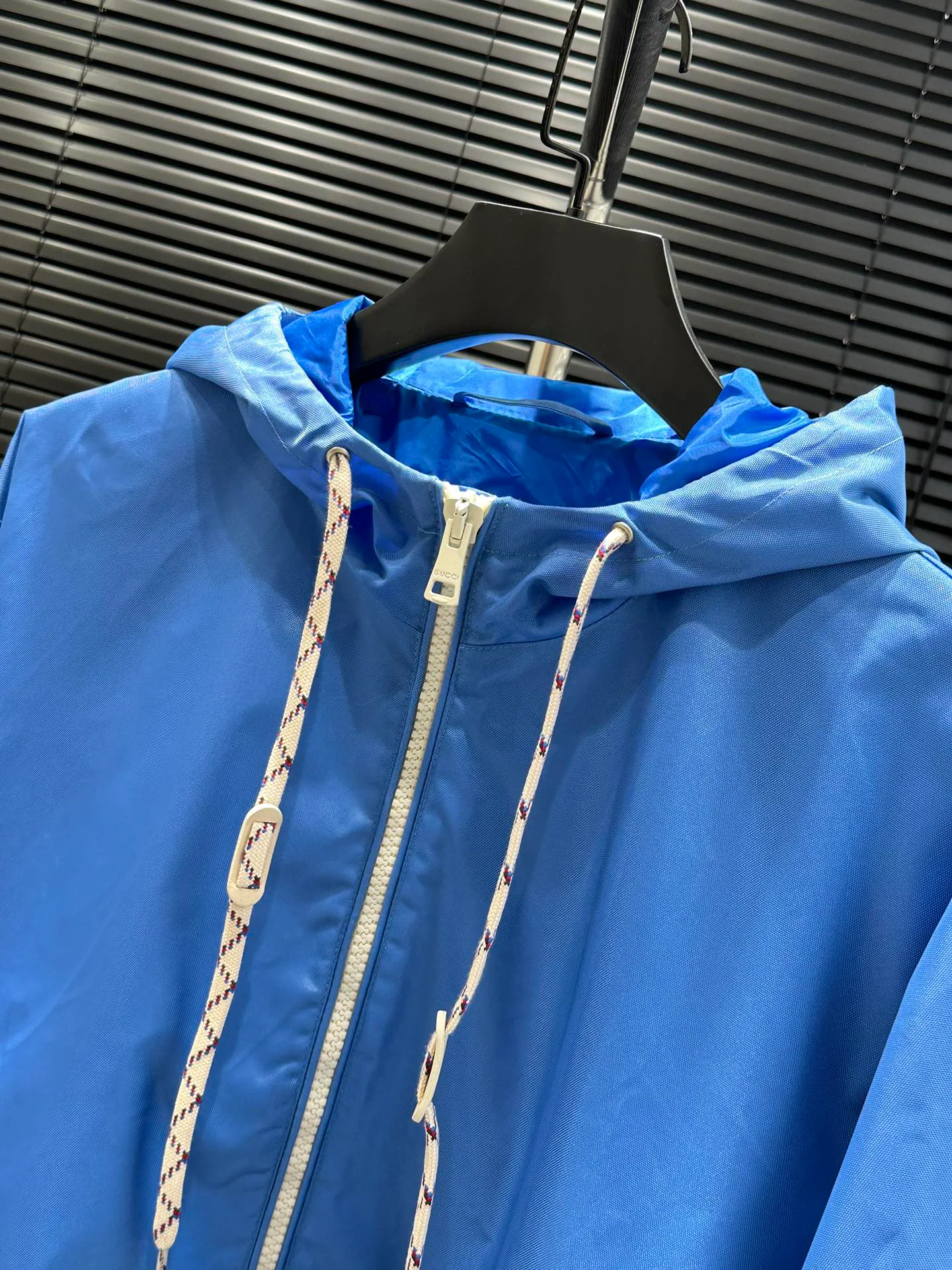 Куртки И Пуховики Женские Gucci 9495979