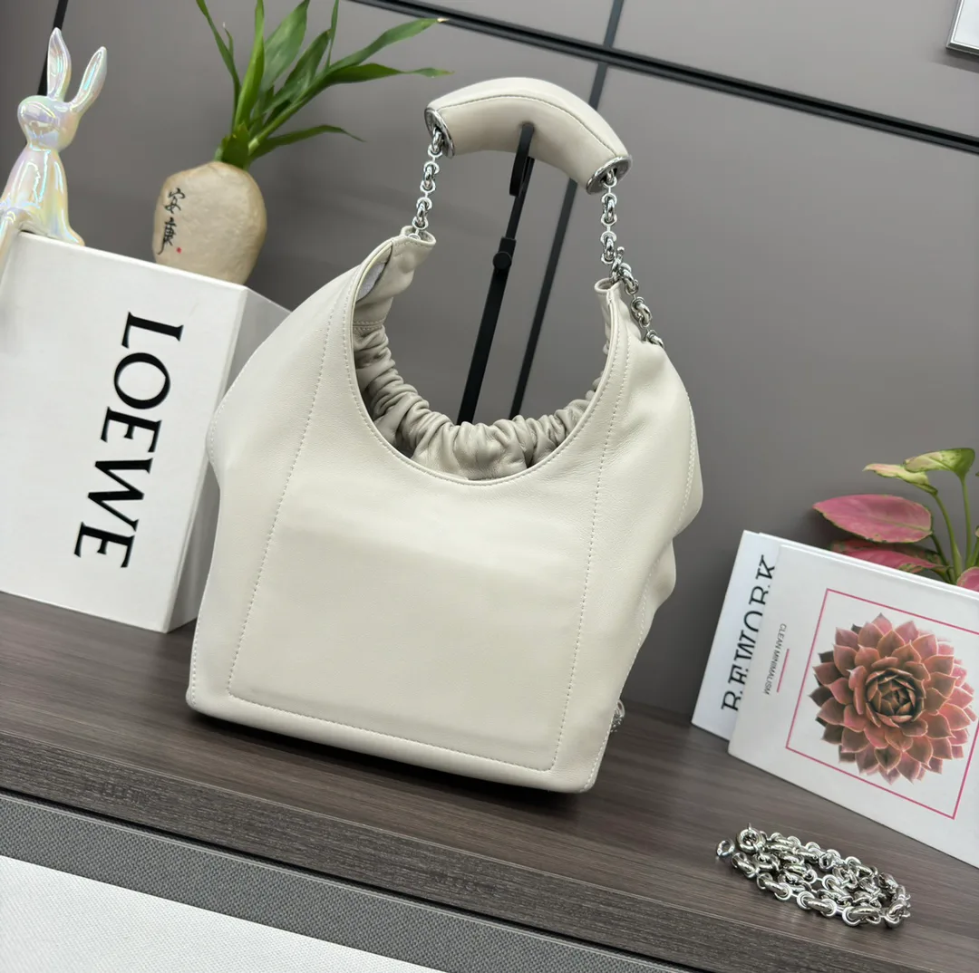Классические Сумки Женские Loewe 12172495