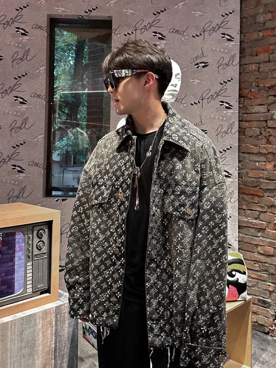 Куртки И Пуховики Женские Louis Vuitton 34301