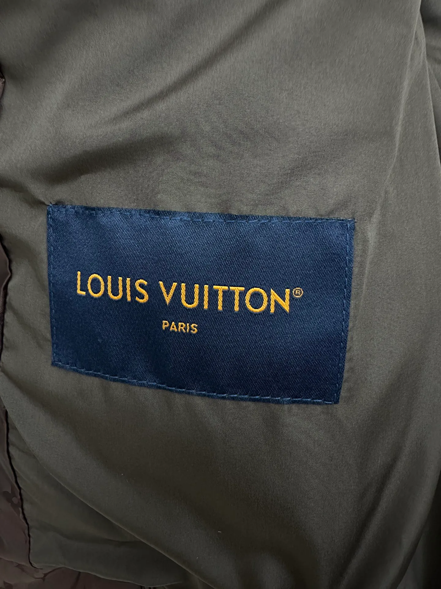 Куртки Женские Louis Vuitton 212582