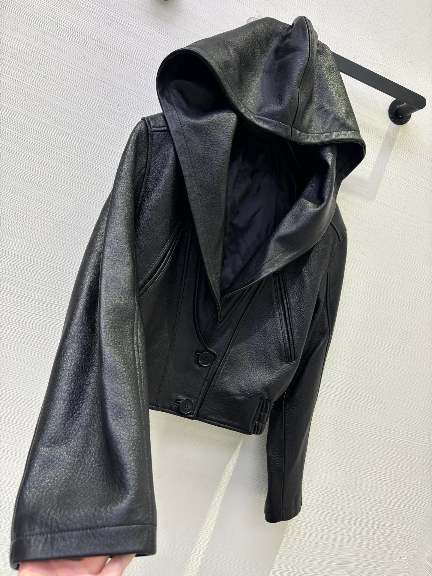 Кожаные Куртки И Дублёнки Женские Saint Laurent 16860541
