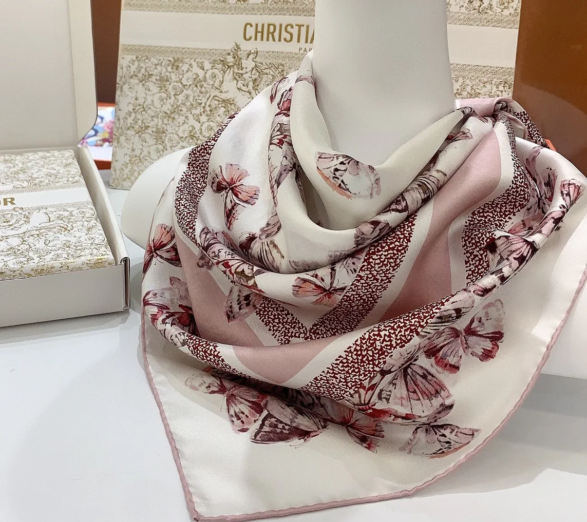 Платки Christian Dior 11148537