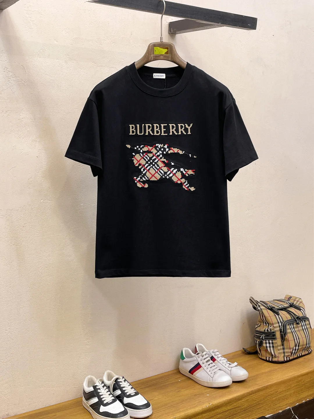 Футболки Женские Burberry 13230470