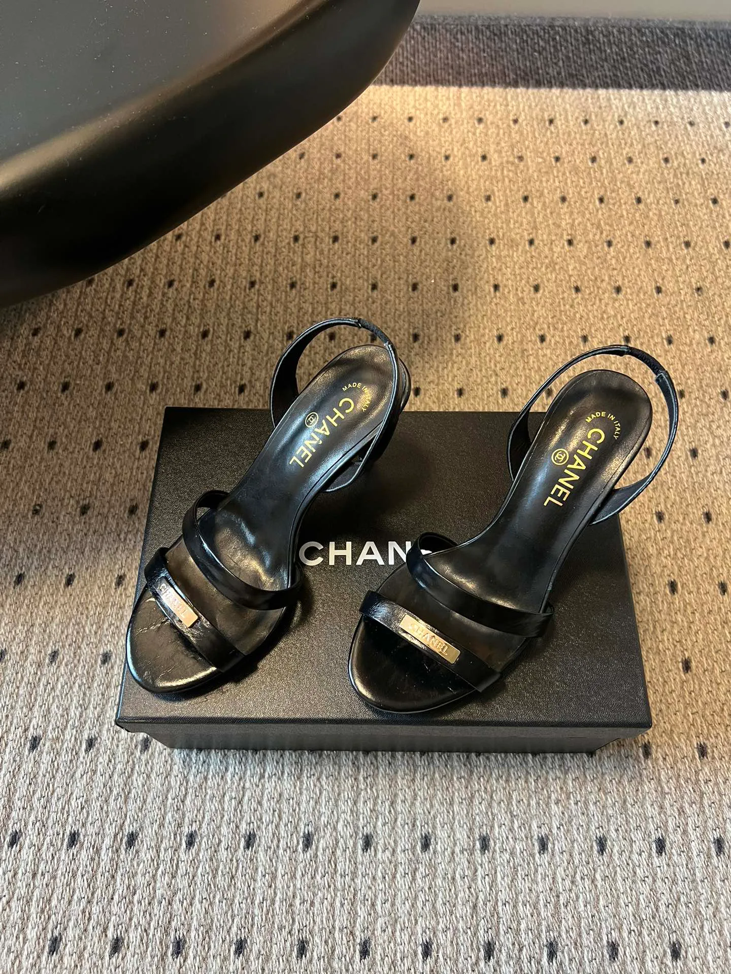 Босоножки Женские Chanel 11685421