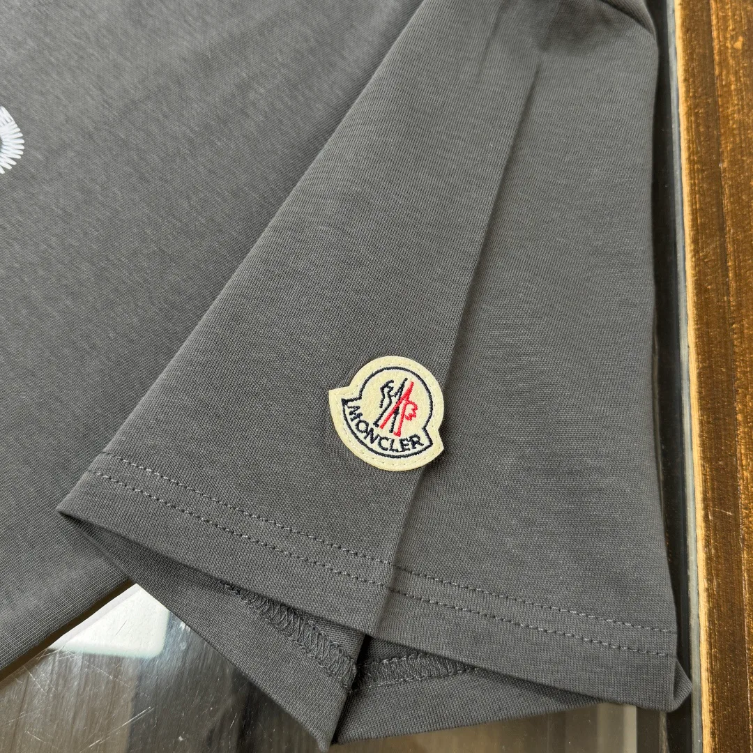 Футболки Женские Moncler 10620014