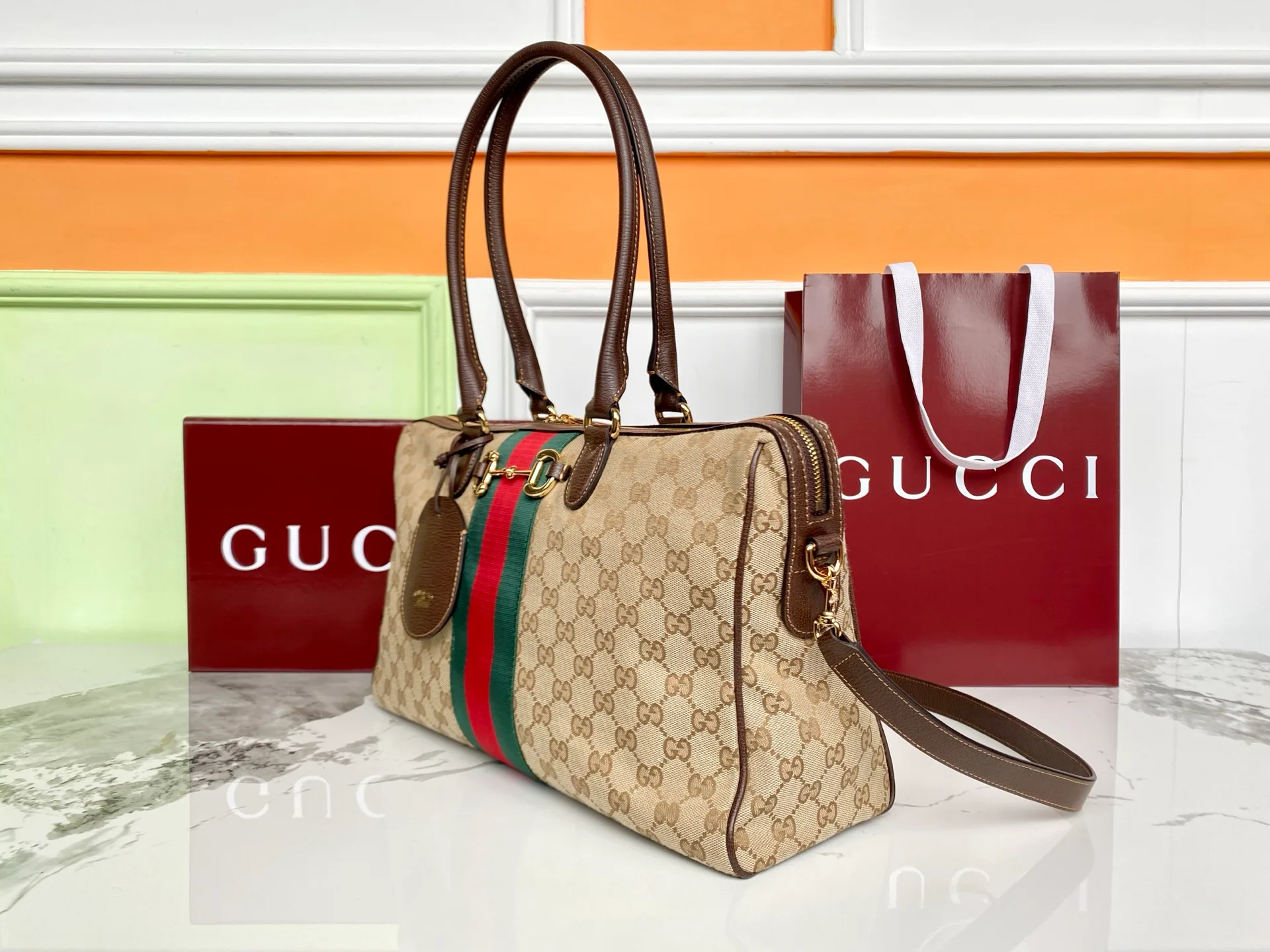 Классические Сумки Женские Gucci 11615592