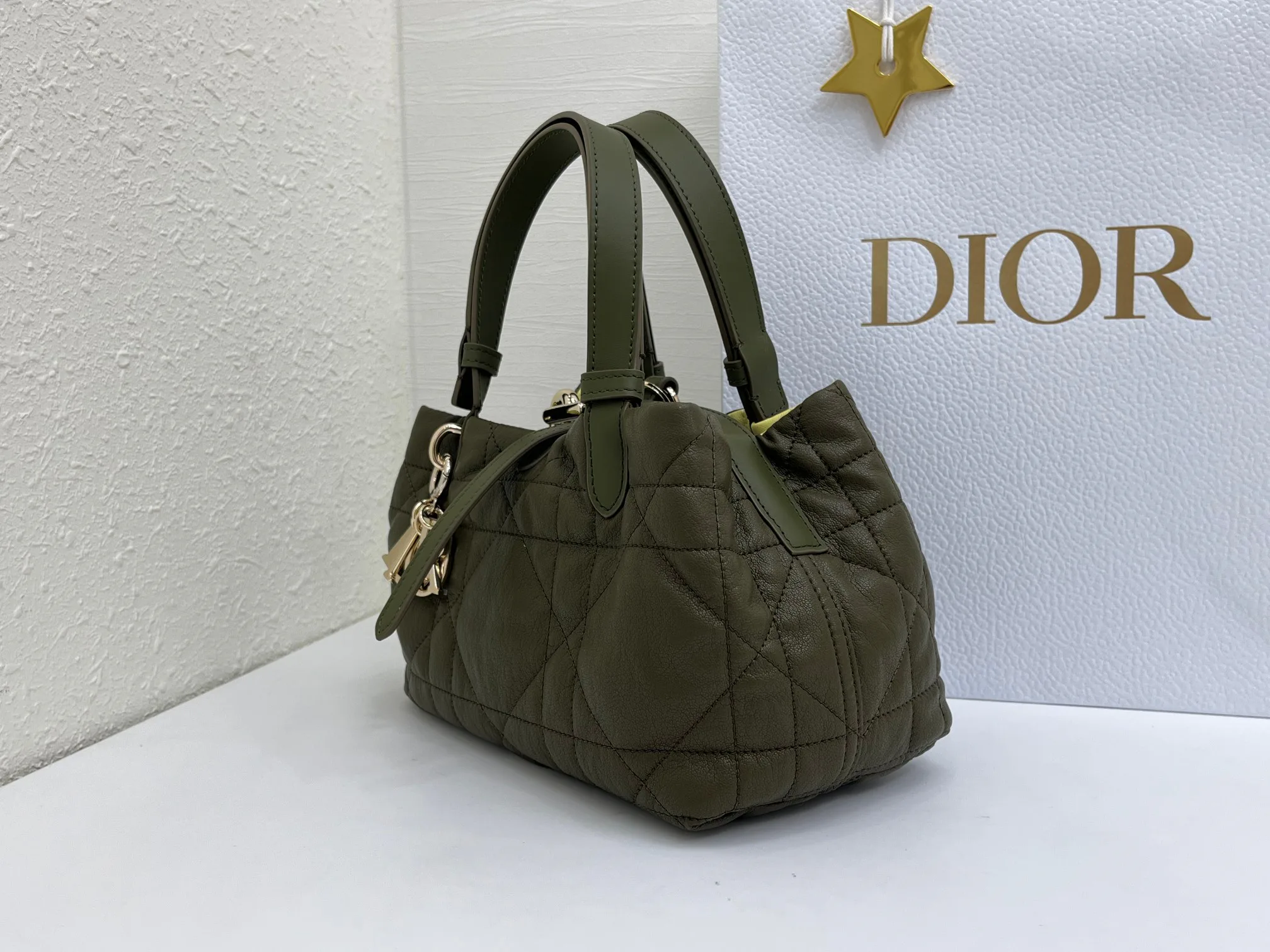 Классические Сумки Женские Christian Dior 17407083