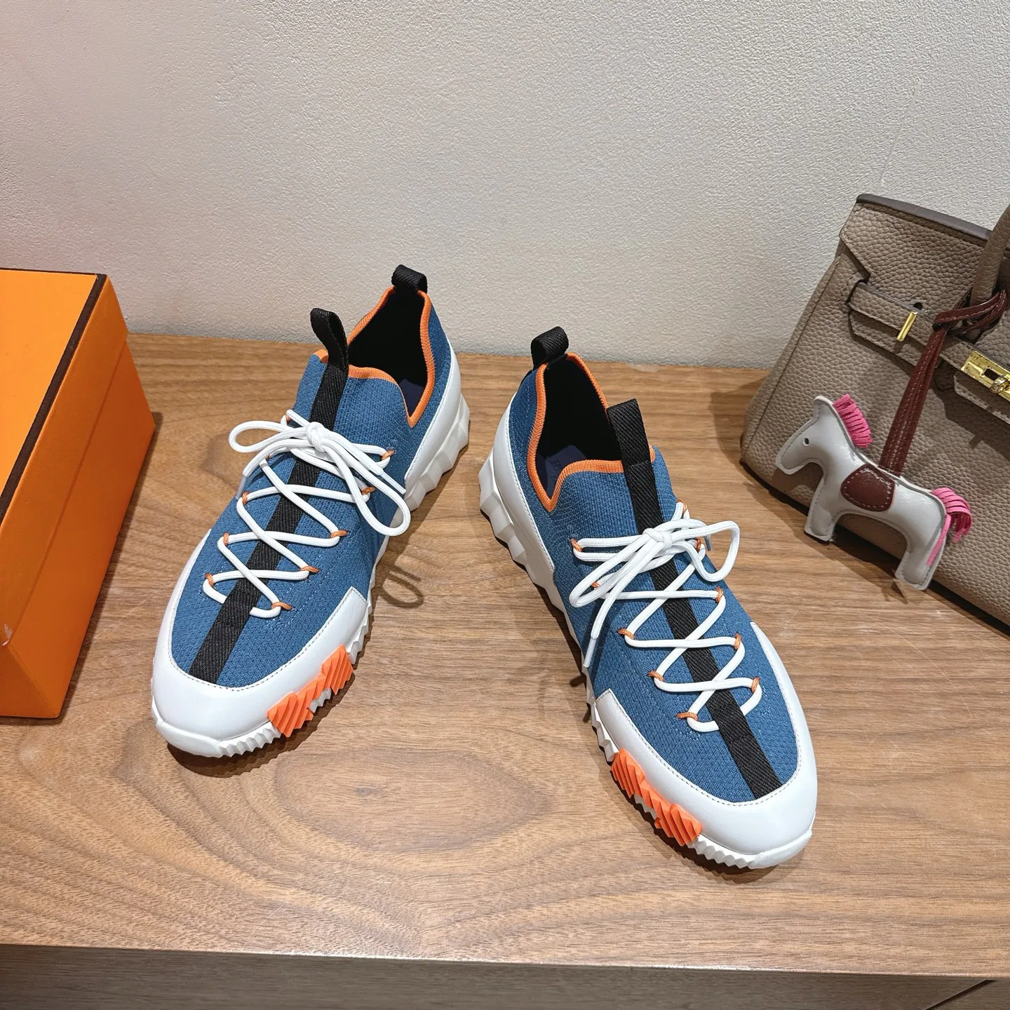 Кроссовки Женские Hermes 4852680
