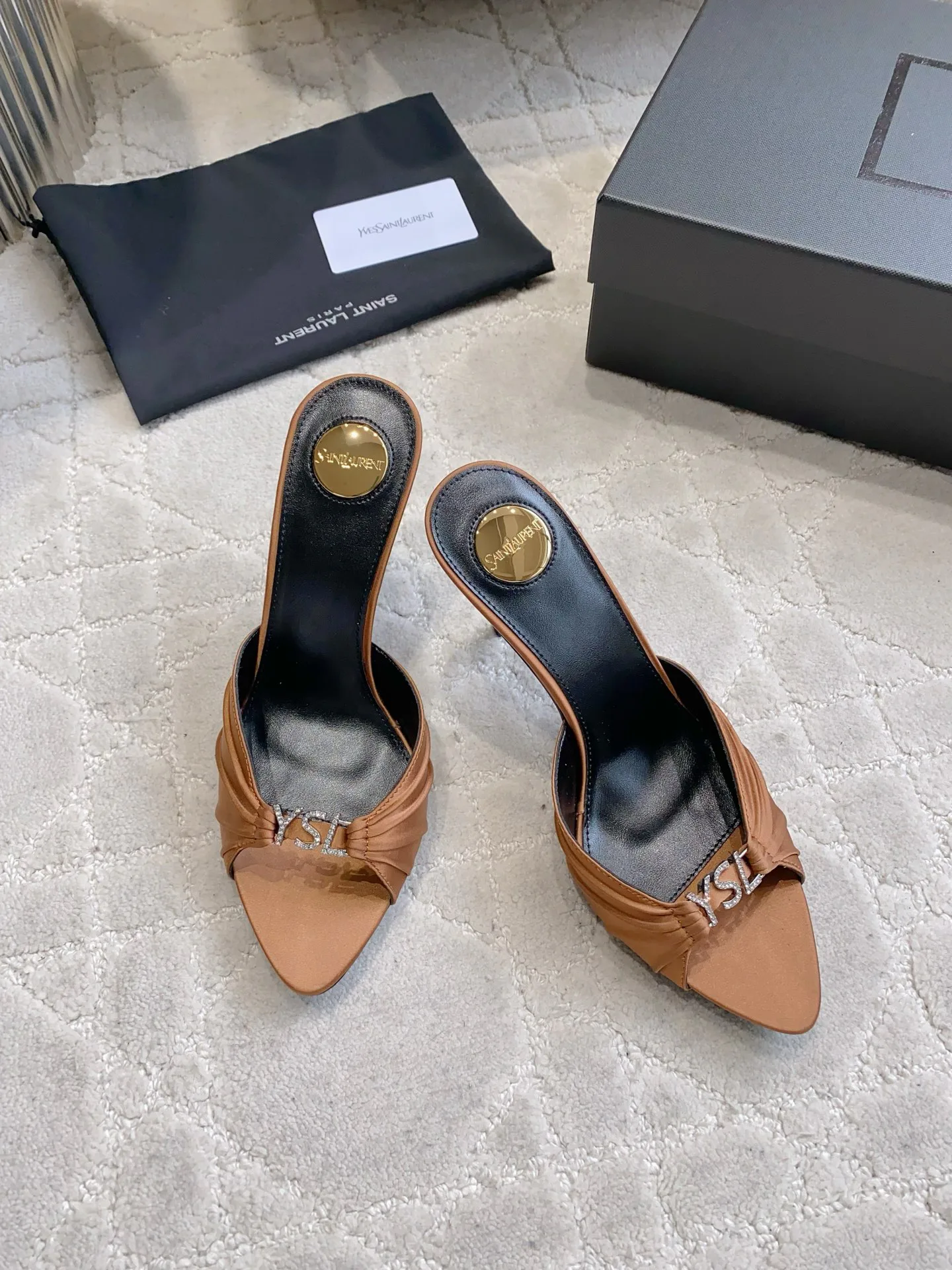 Босоножки Женские Saint Laurent 13332000