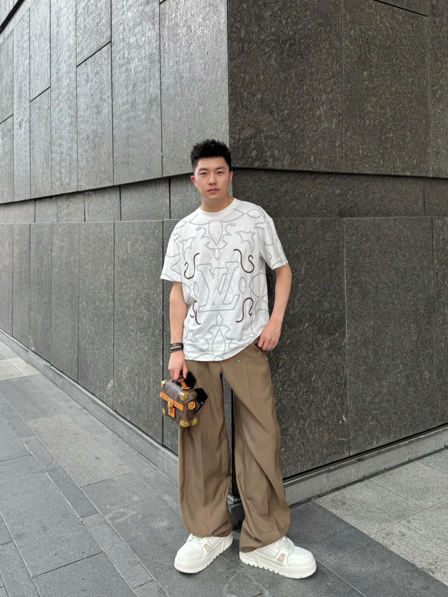 Футболки Женские Louis Vuitton 2936