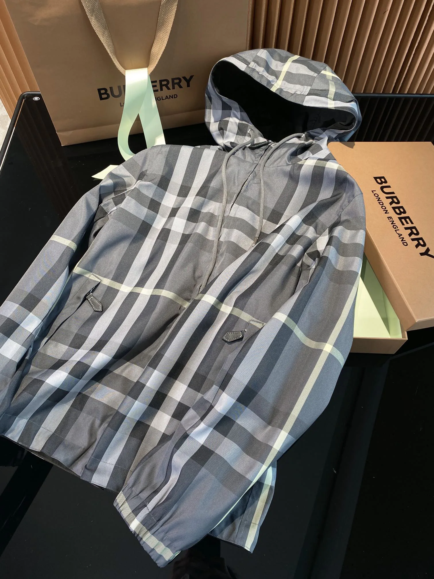 Куртки И Пуховики Мужские Burberry 13432908