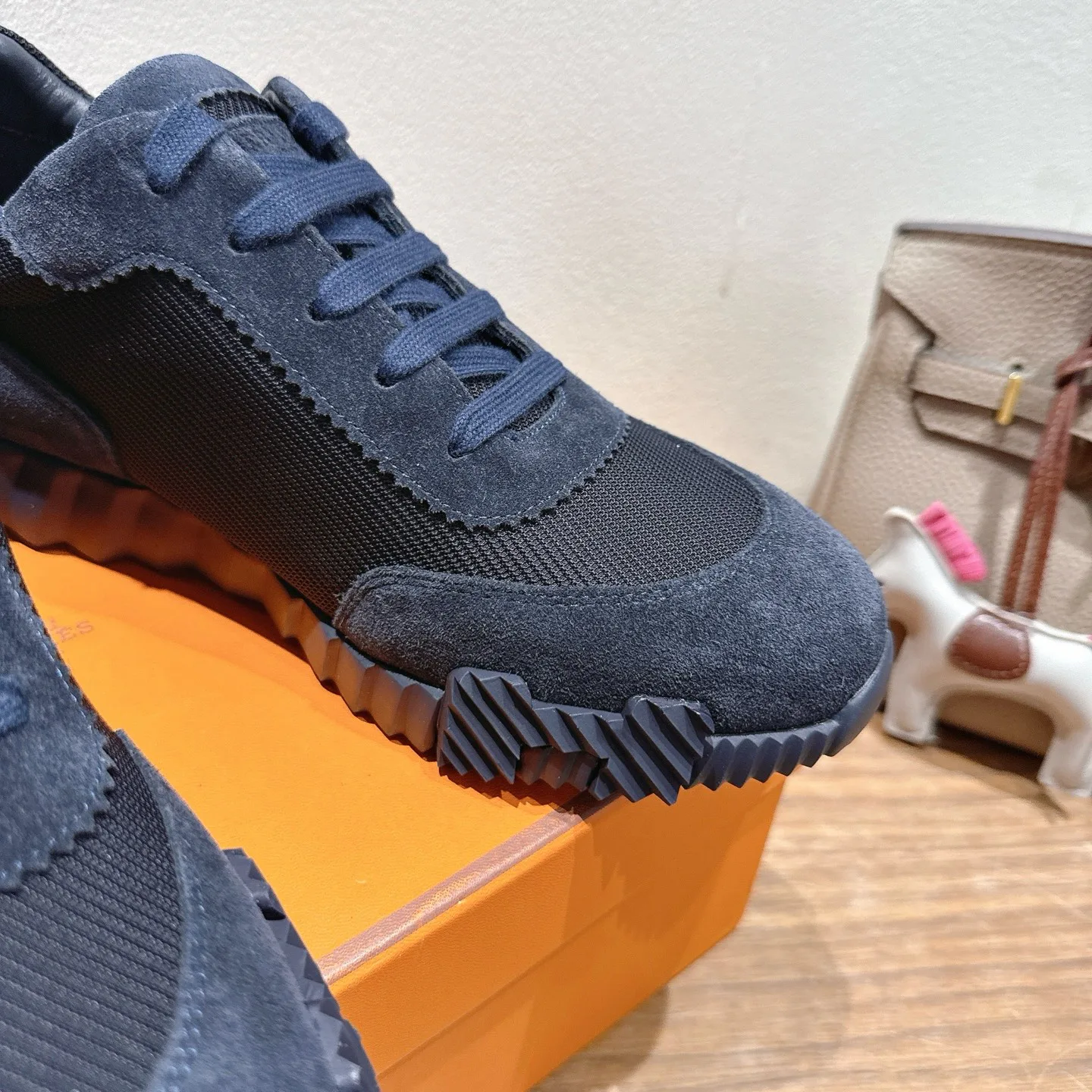 Кроссовки Женские Hermes 18729699