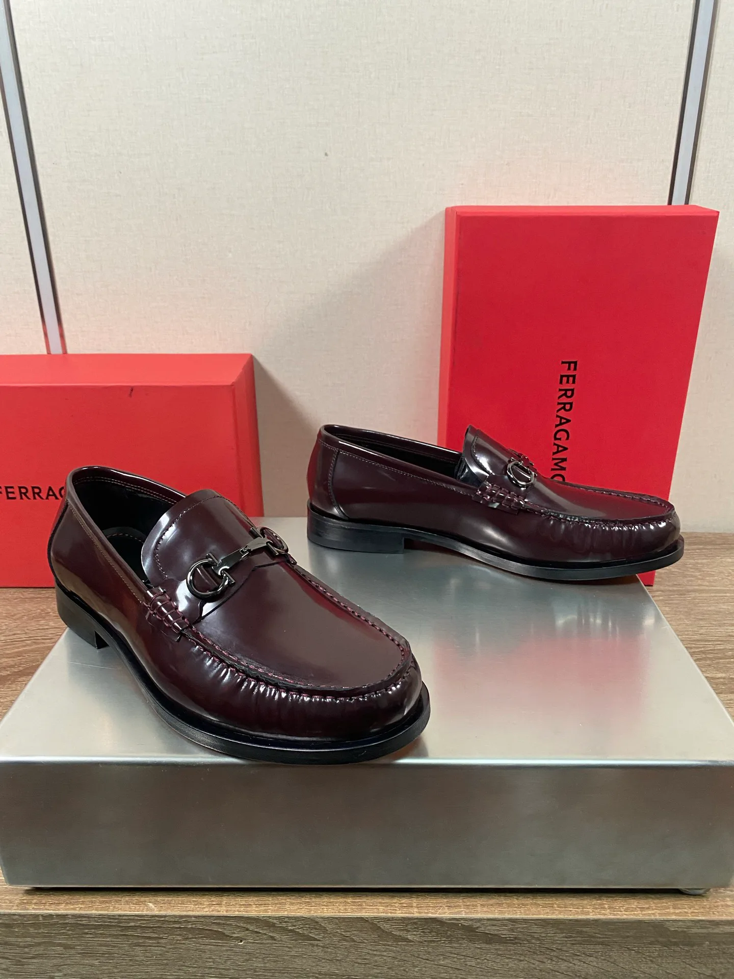 Лоферы И Туфли Мужские Salvatore Ferragamo 18078710