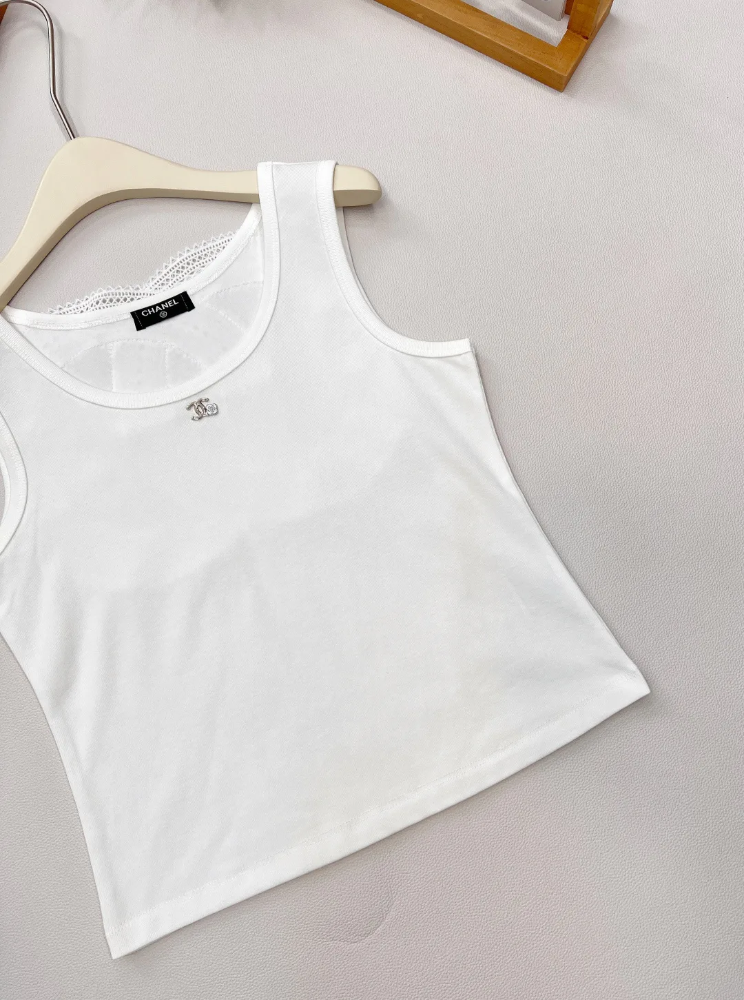 Топы Женские Chanel 11759286