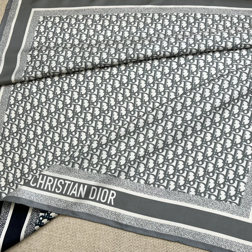 Платки Christian Dior 11148519