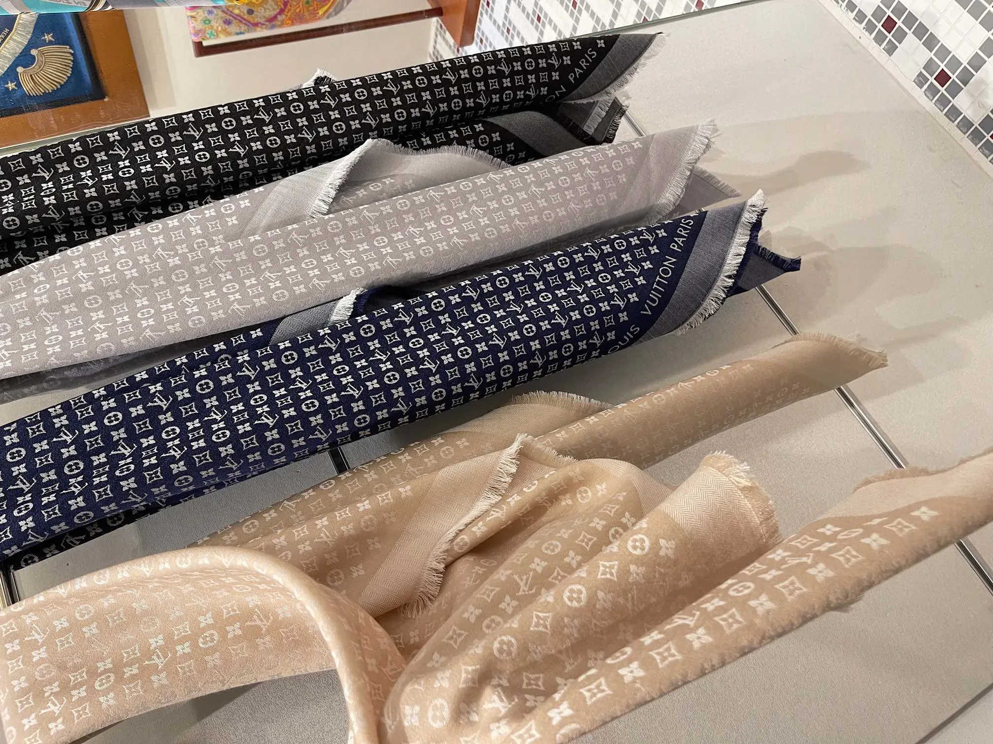 Шарфы Louis Vuitton 94338