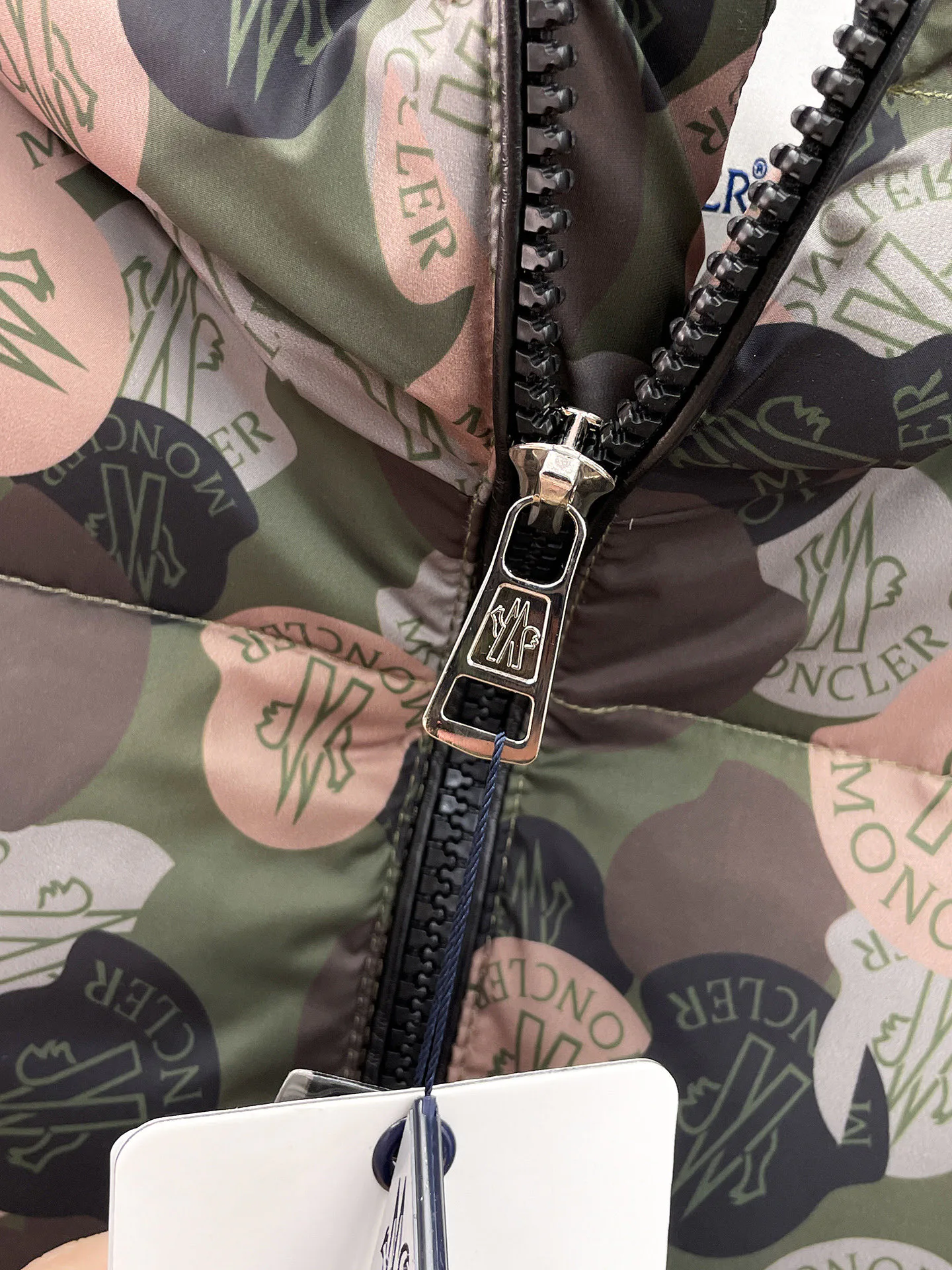 Куртки И Пуховики Женские Moncler 18740341