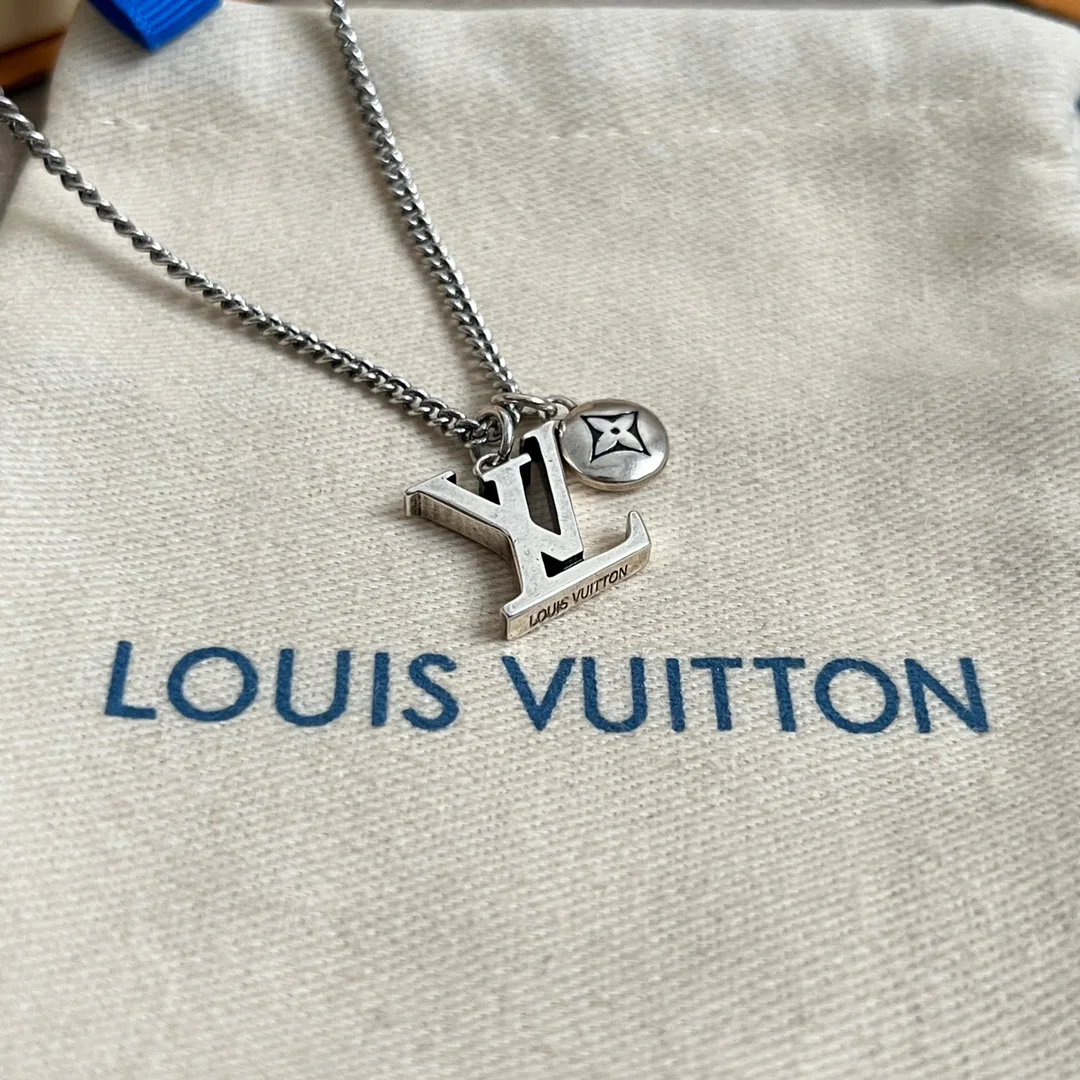 Бижутерия Louis Vuitton 1256342