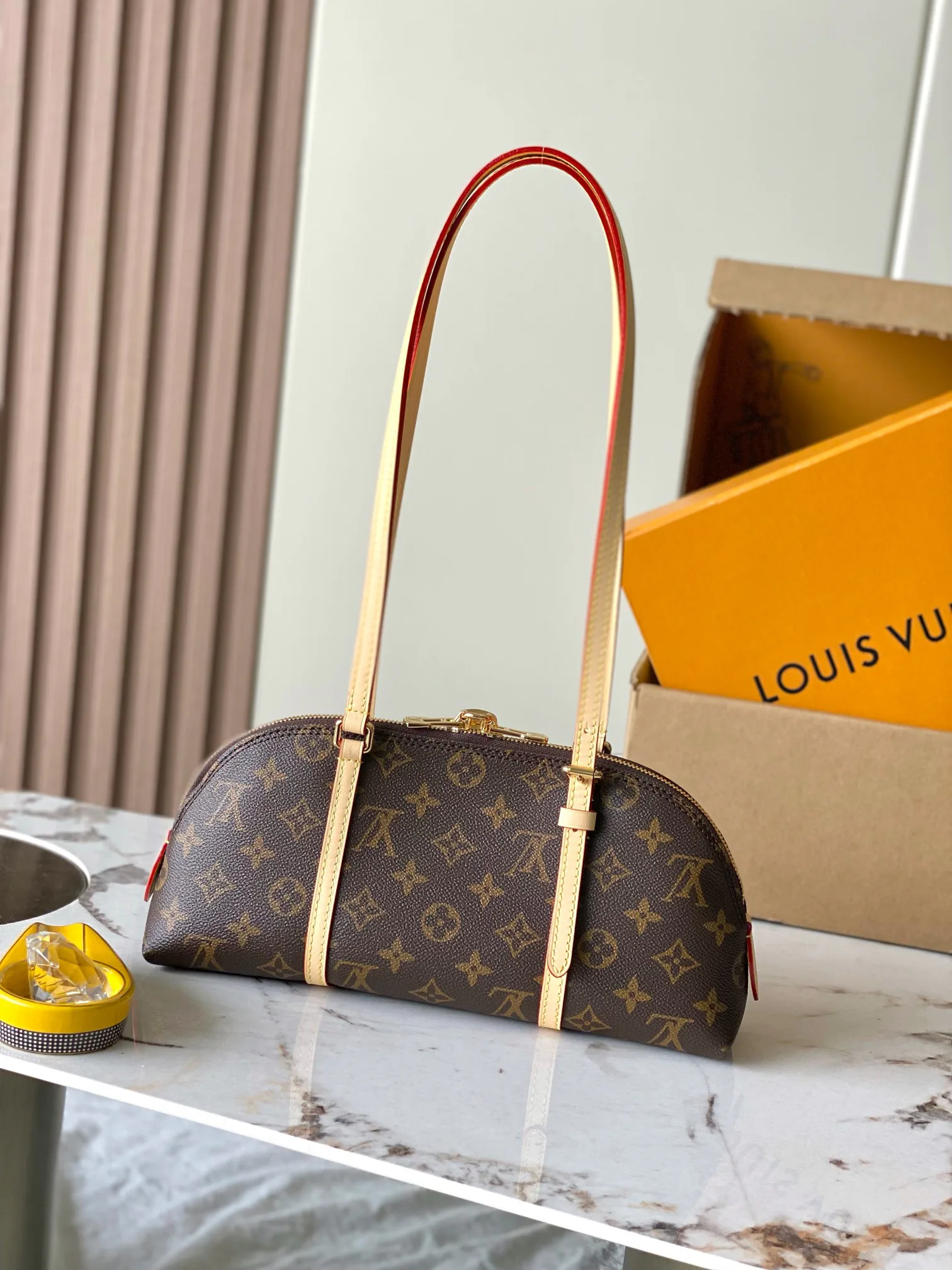 Классические Сумки Женские Michael Kors 11701540