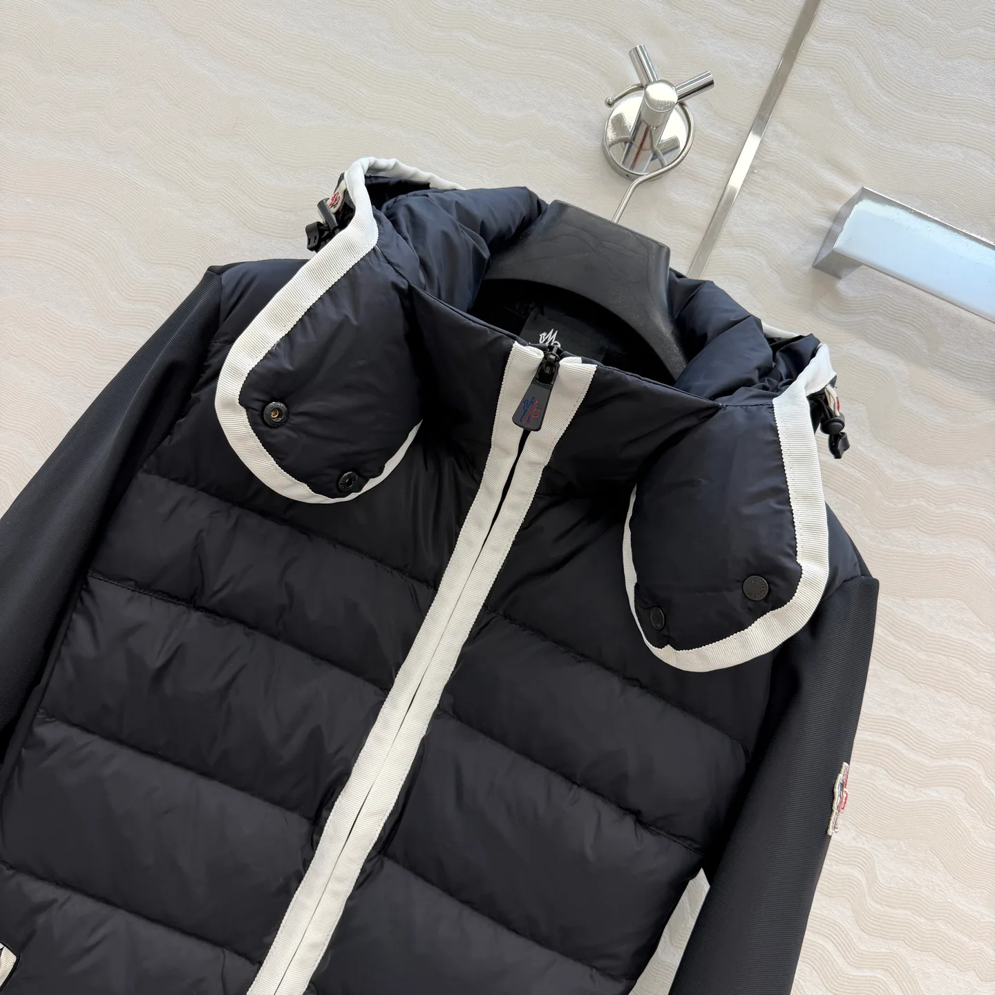 Куртки И Пуховики Женские Moncler 19698108