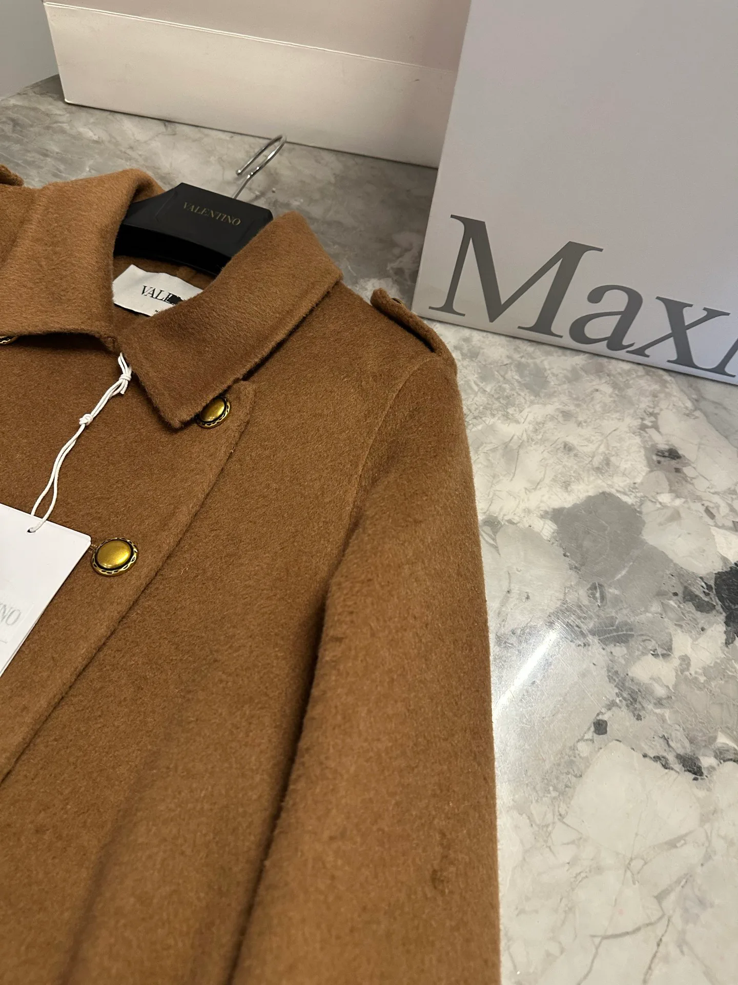 Пальто Женские Valentino 18577807