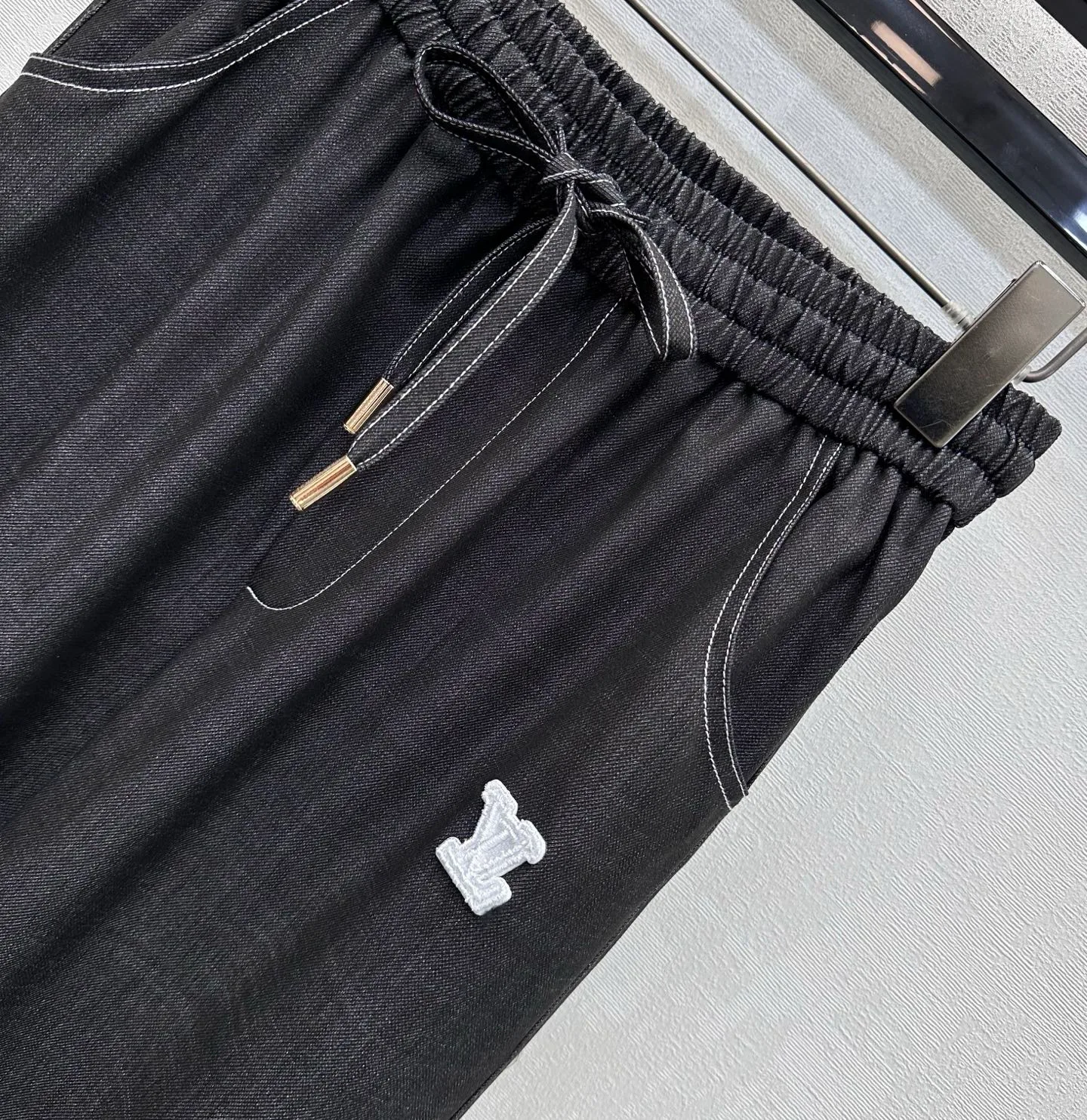 Брюки Женские Louis Vuitton 11673856
