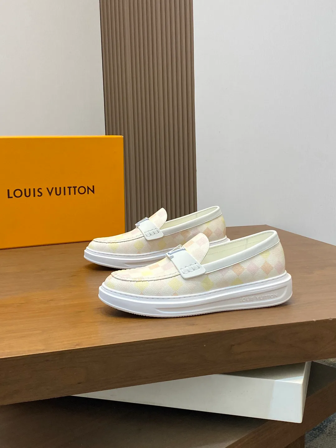 Кроссовки Мужские Louis Vuitton 11891574