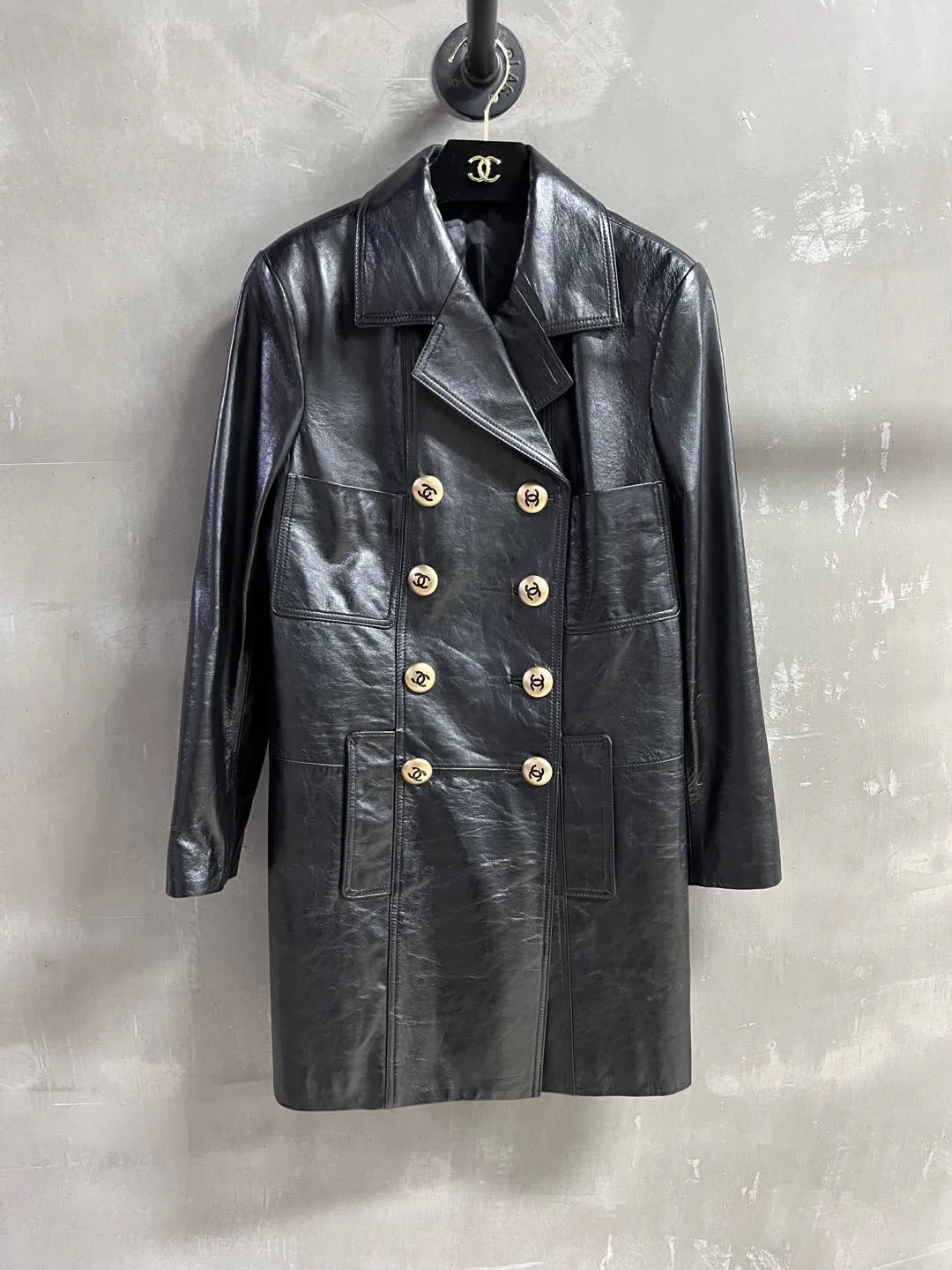 Кожаные Куртки И Дублёнки Женские Chanel 18172742
