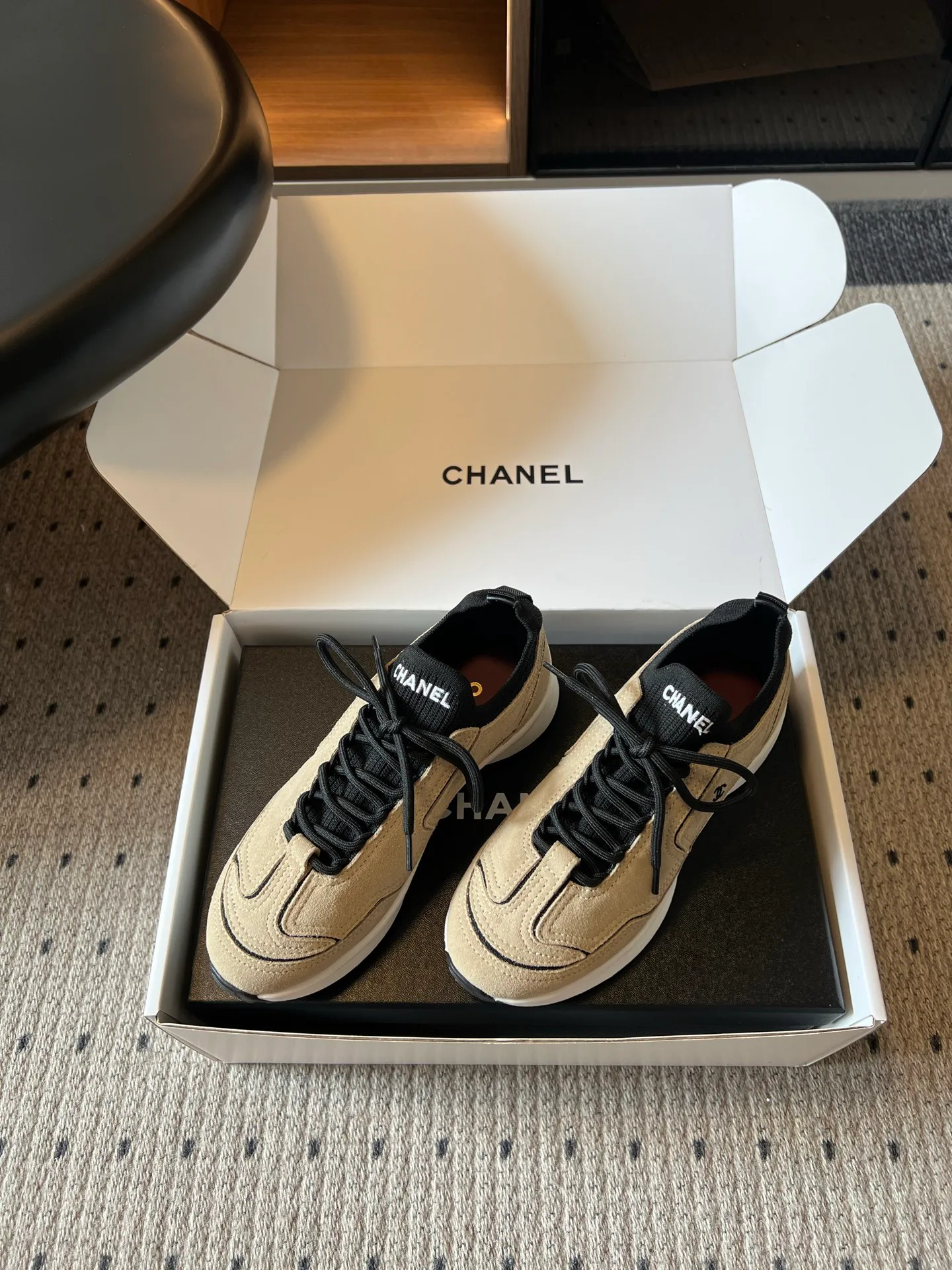 Кроссовки Женские Chanel 17793457