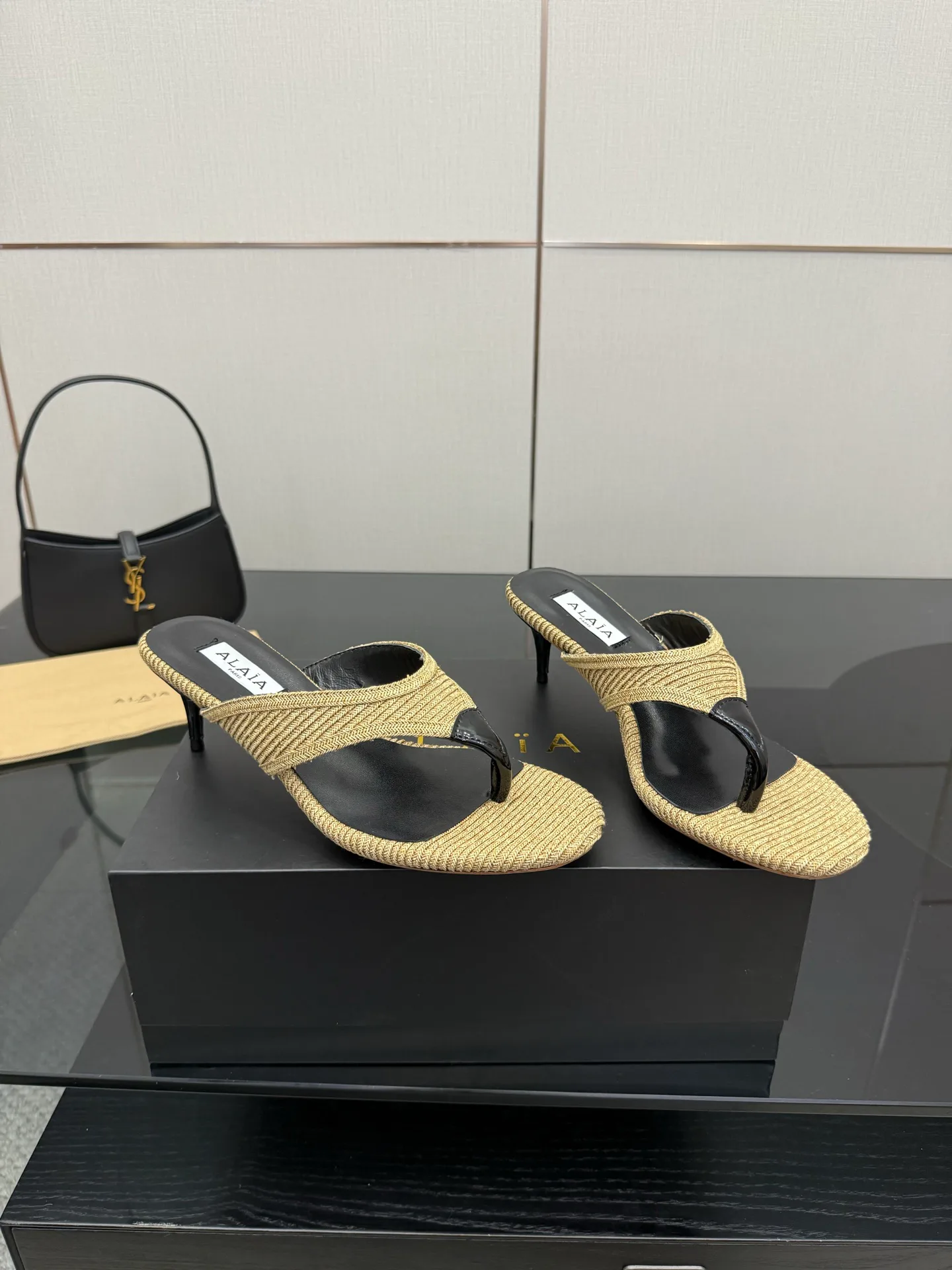 Босоножки Женские Alaia 95820