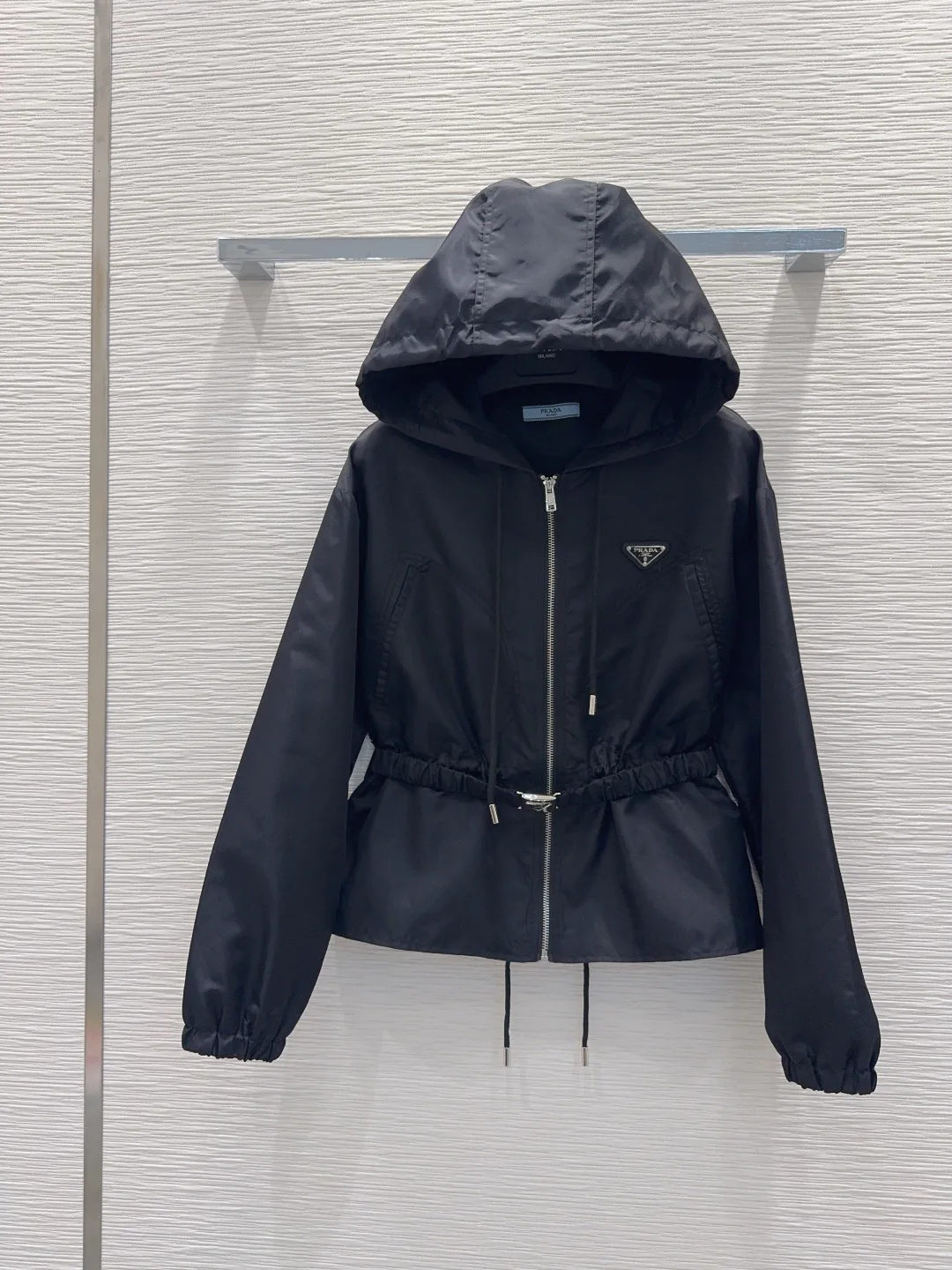 Куртки И Пуховики Женские Prada 11545023