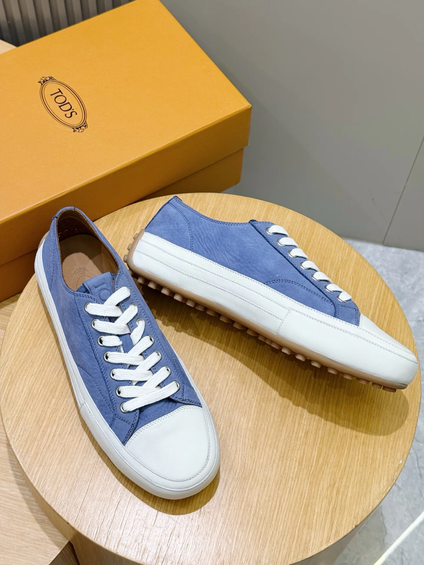 Кроссовки Мужские Tod's 19678368