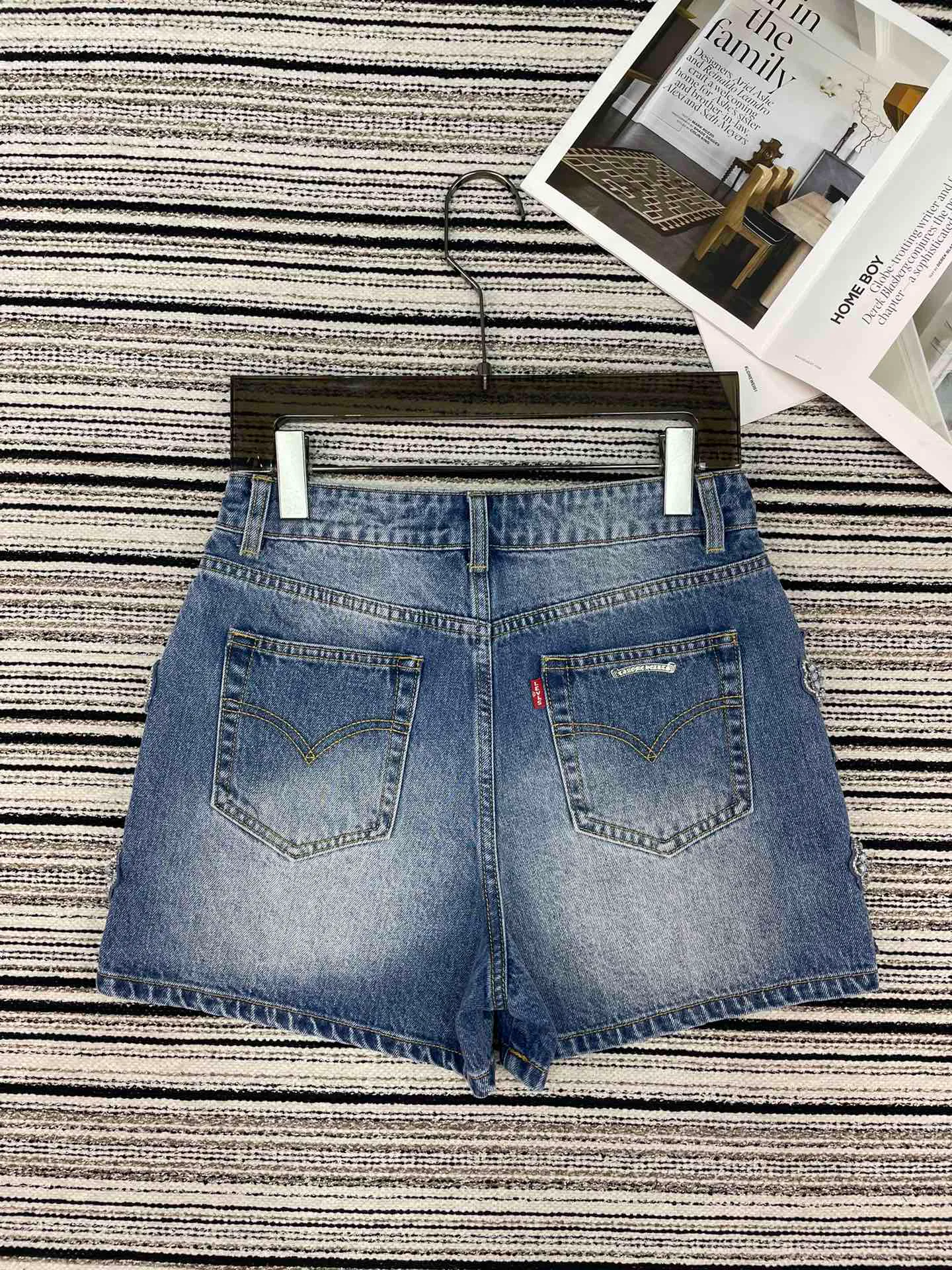 Шорты Женские Chrome Hearts 10731307