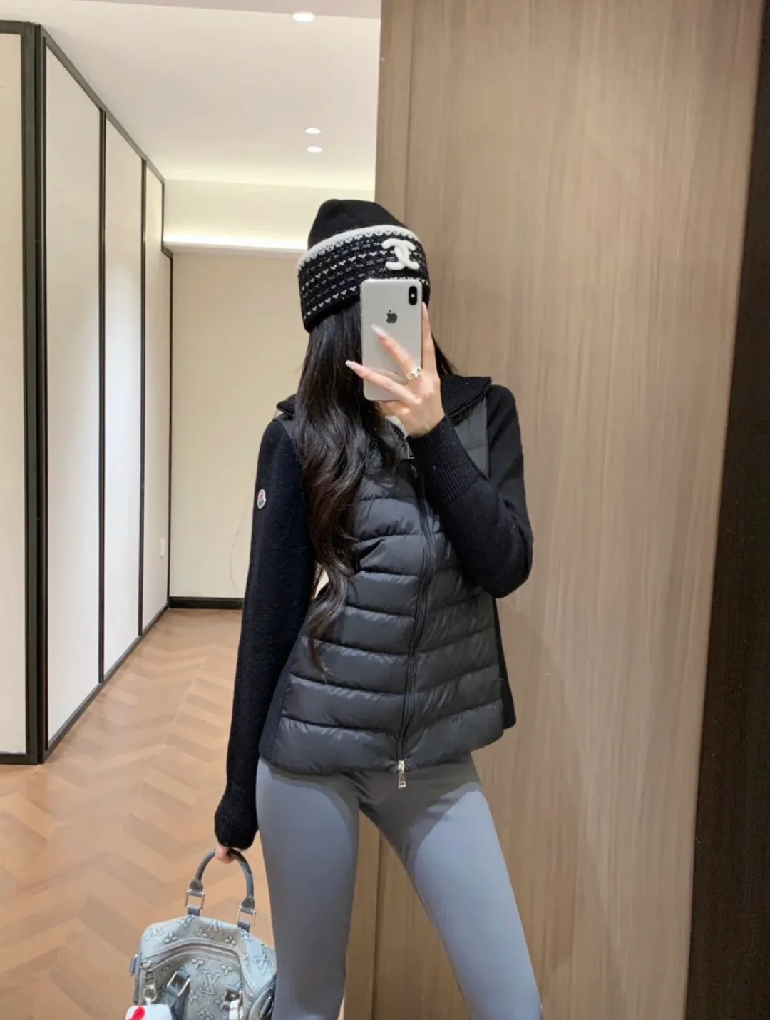 Куртки И Пуховики Женские Moncler 1738450